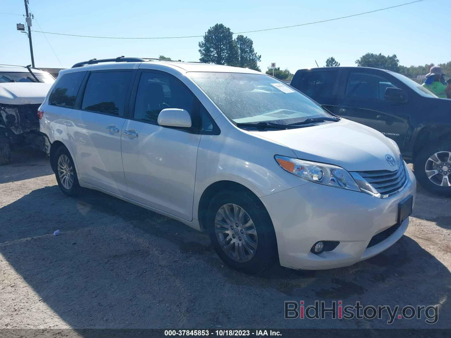 Фотография 5TDYK3DCXGS714115 - TOYOTA SIENNA 2016