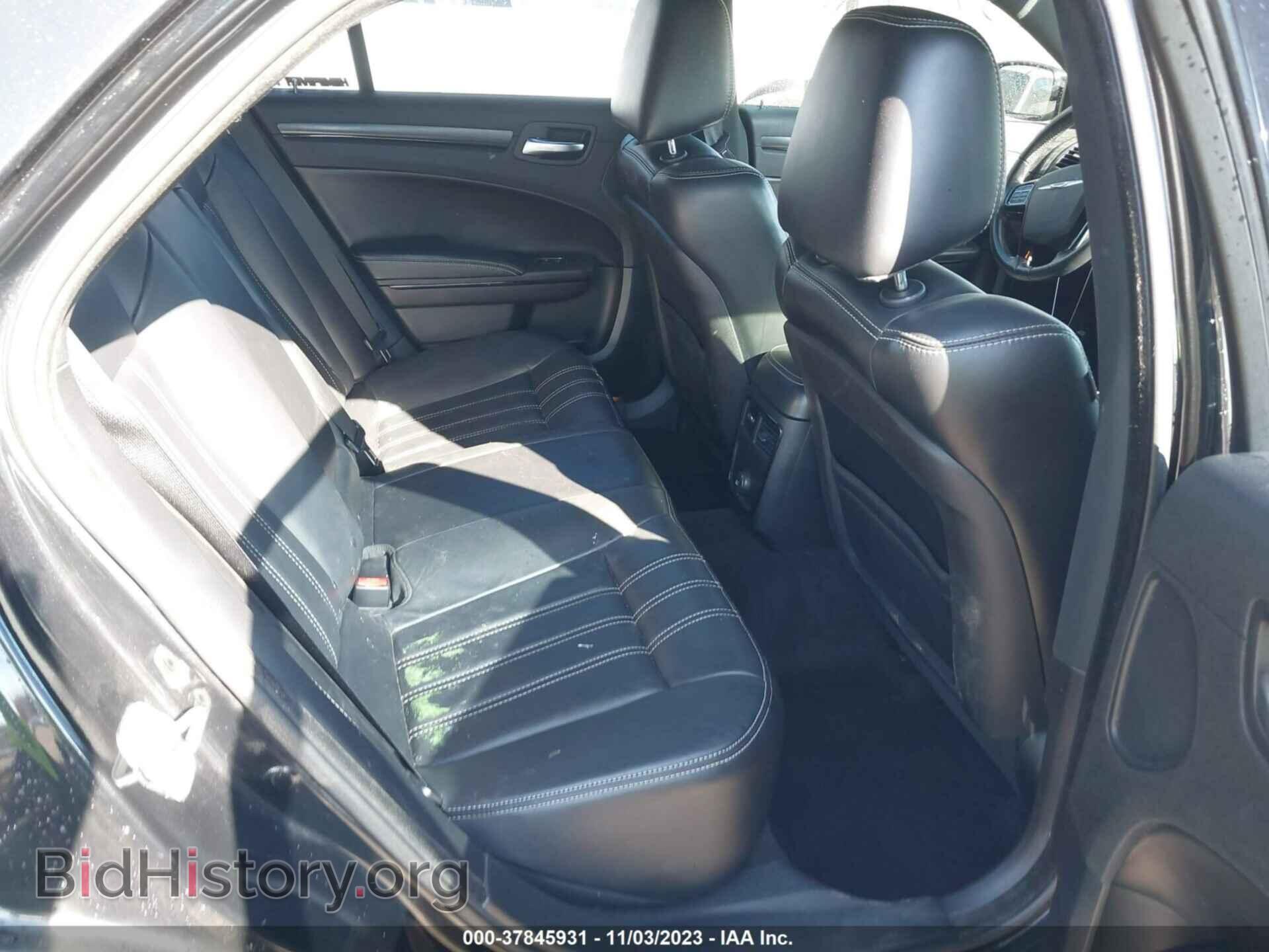 2014 CHRYSLER 300 - VIN: 2C3CCABT6EH145262 - Фото 8
