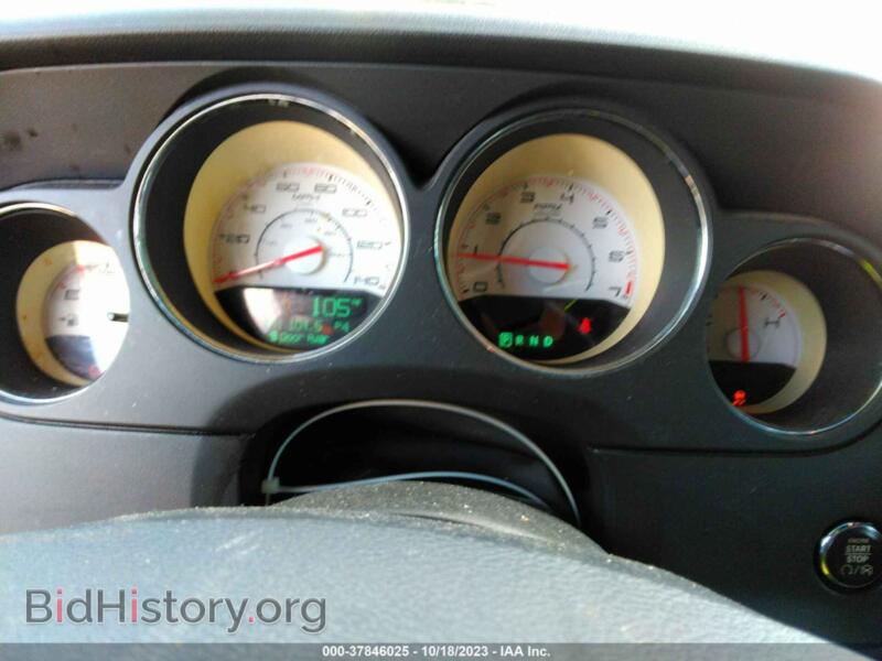 2012 Dodge CHALLENGER (VIN 2C3CDYAG7CH292195) — photo 7 of 16