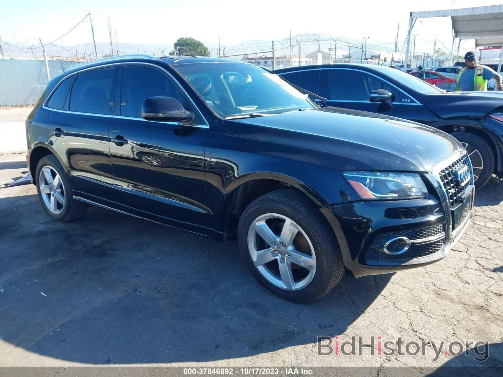 Photo WA1DKAFP9BA032491 - AUDI Q5 2011