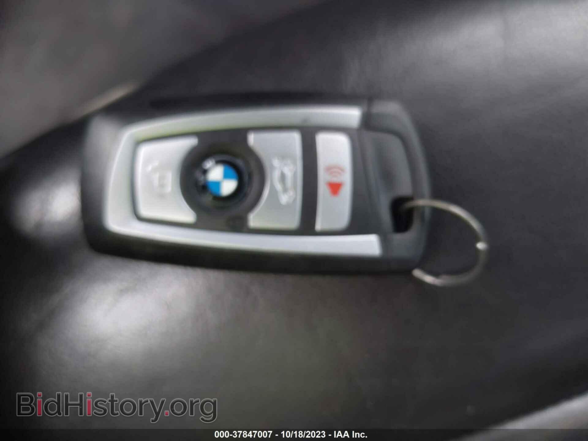 2016 BMW M3 - VIN: WBS8M9C51GP966810 - Photo 11