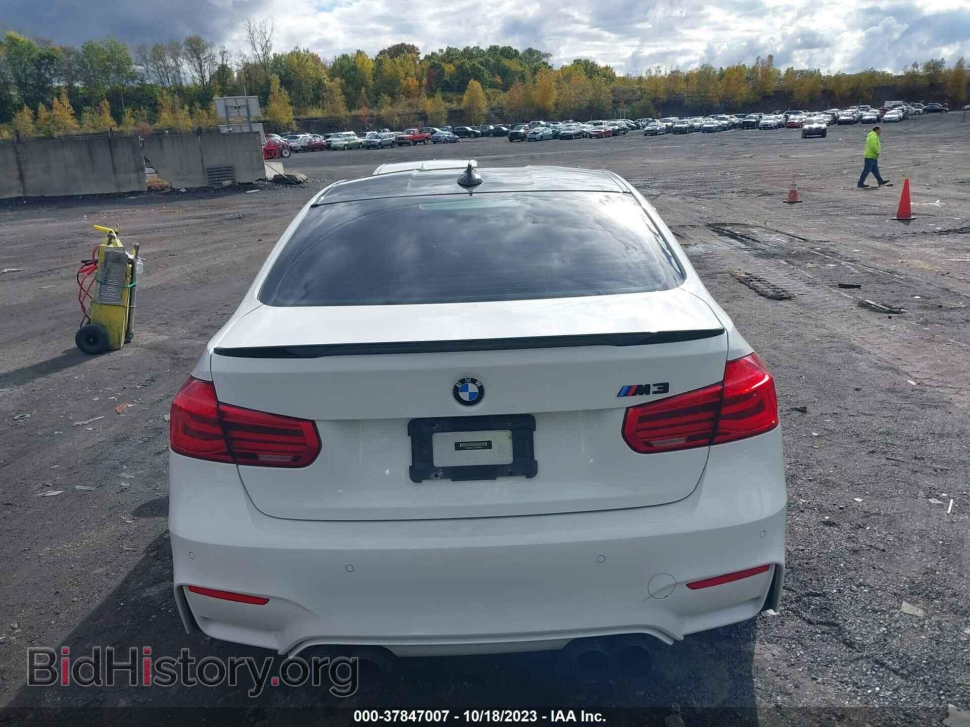2016 BMW M3 - VIN: WBS8M9C51GP966810 - Photo 16