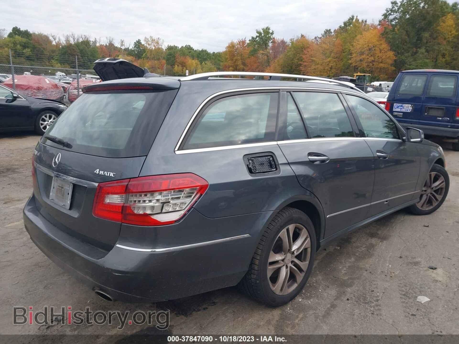 2011 MERCEDES-BENZ E-CLASS - VIN: WDDHH8HB2BA230352 - Фото 4