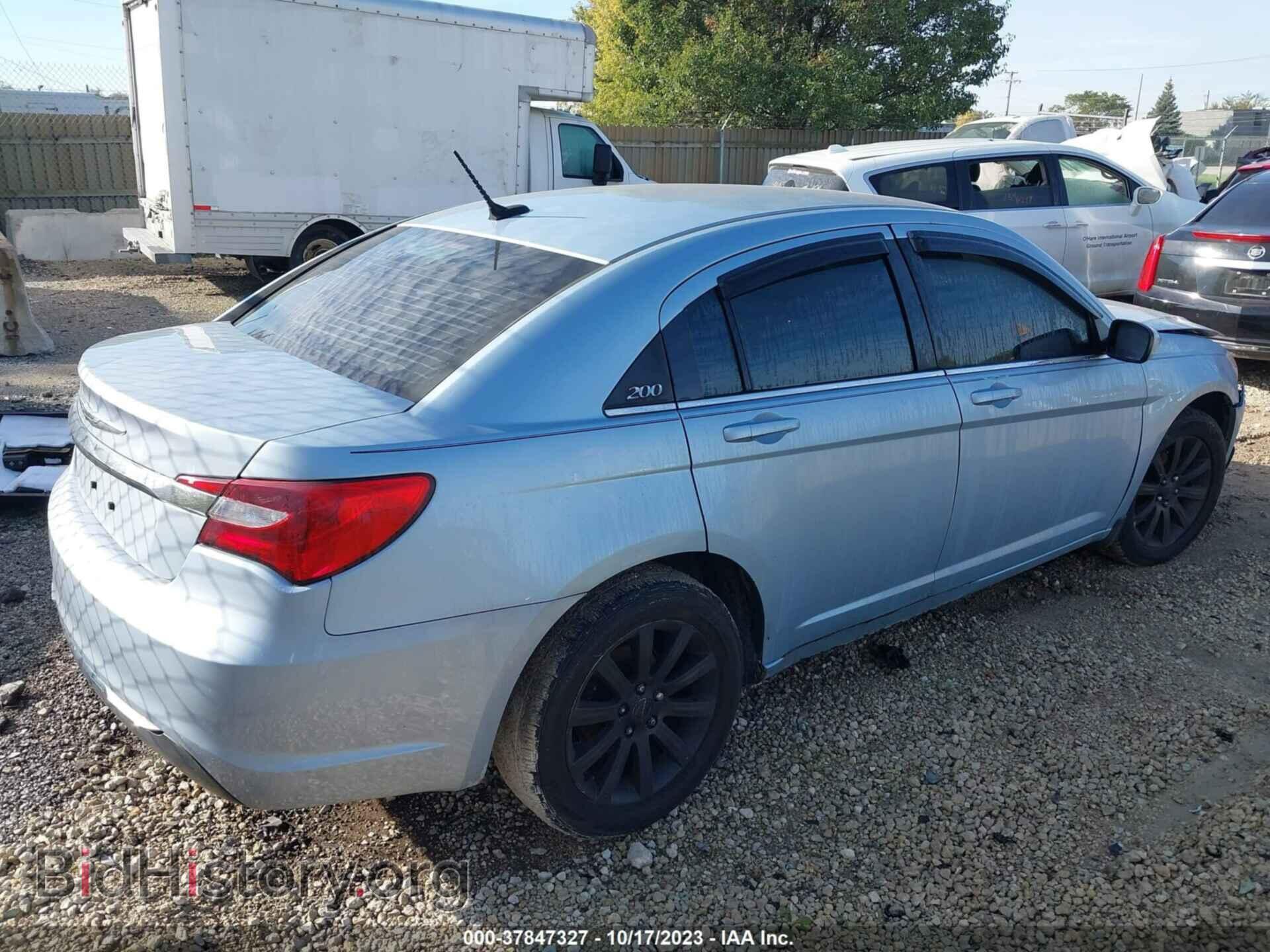 2014 CHRYSLER 200 - VIN: 1C3CCBBB4EN159407 - Photo 4