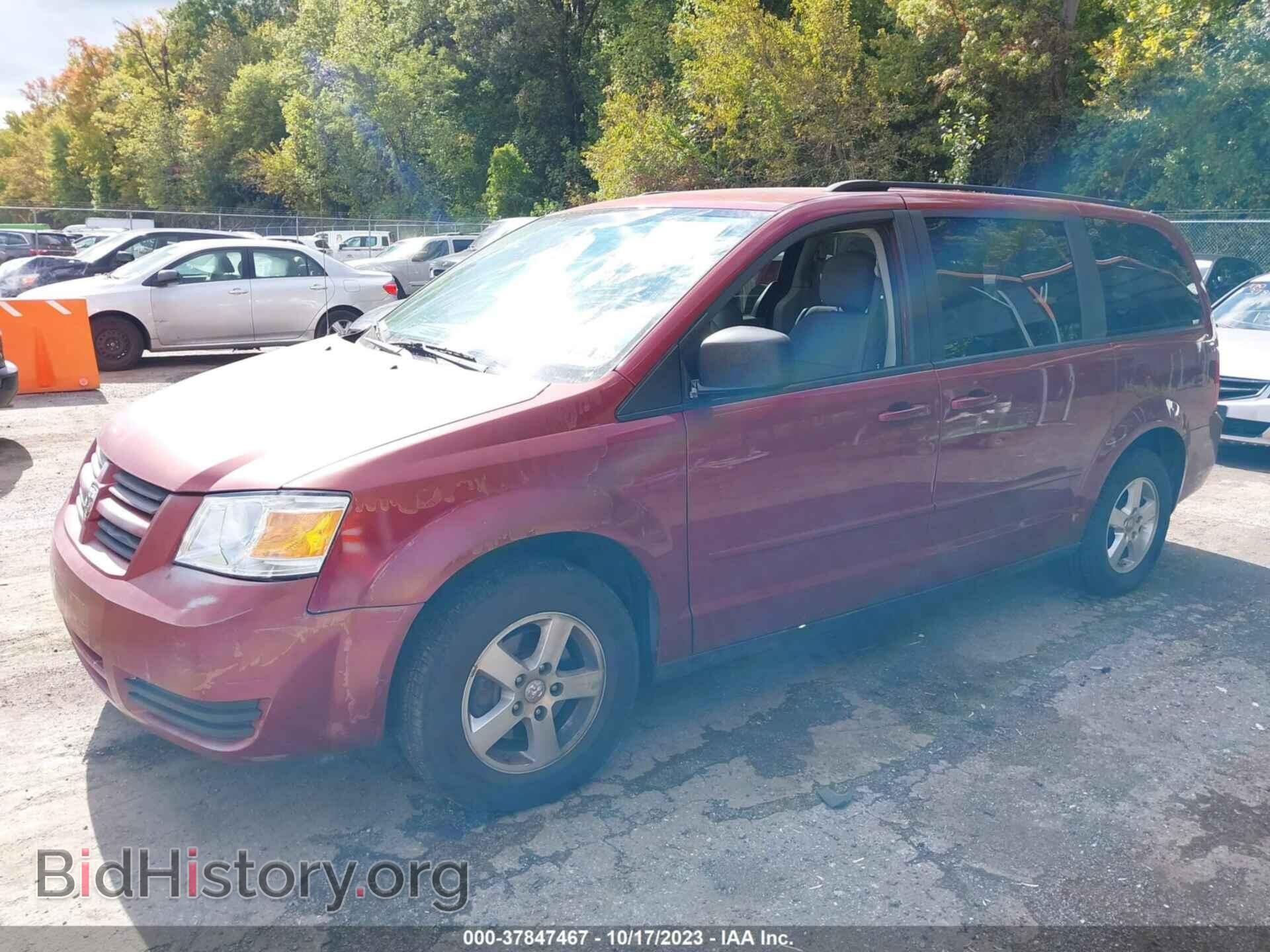 2010 DODGE GRAND CARAVAN - VIN: 2D4RN3D17AR462871 - Фото 2