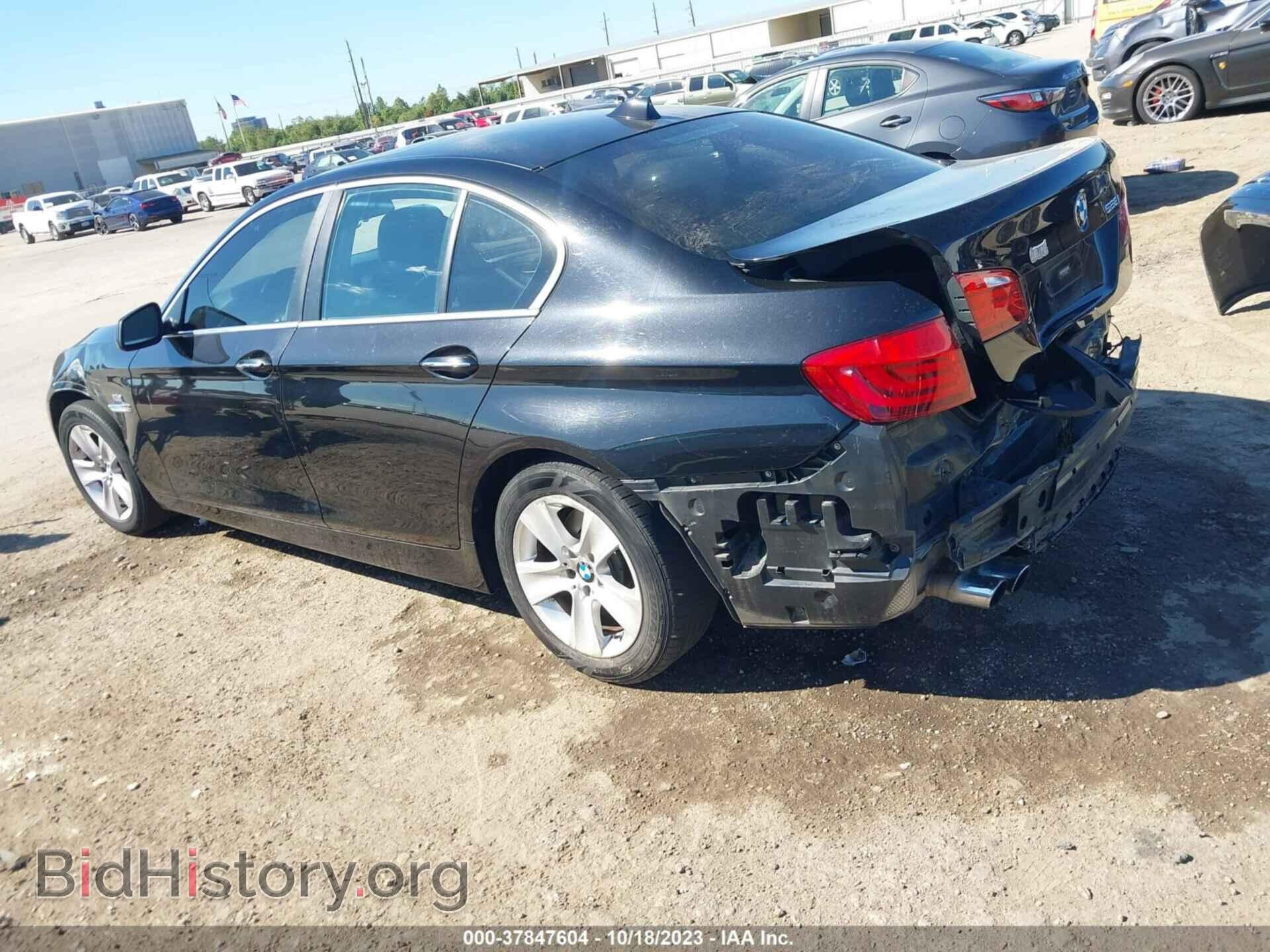 2013 BMW 528I - VIN: WBAXG5C59DD229383 - Фото 3