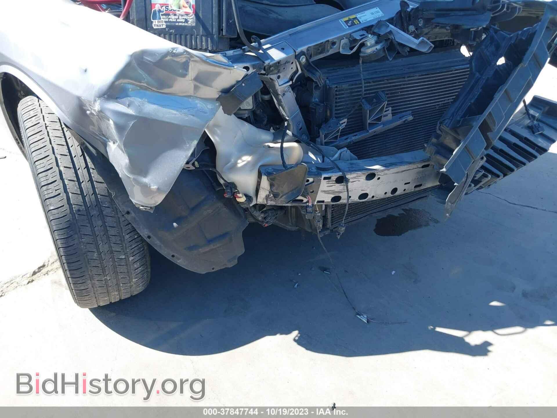 2015 DODGE CHALLENGER - VIN: 2C3CDZAG2FH706395 - Фото 6