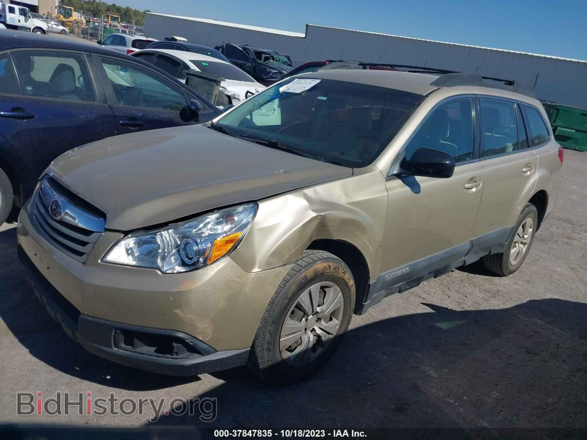 2010 SUBARU OUTBACK - VIN: 4S4BRBAC8A1353435 - Photo 2