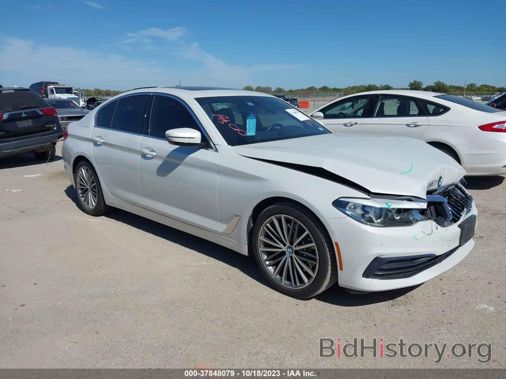 Photo WBAJA5C5XKBX46840 - BMW 5 SERIES 2019