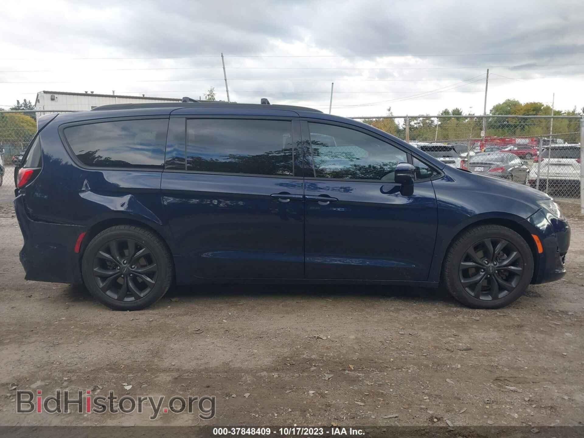 2020 CHRYSLER PACIFICA - VIN: 2C4RC1GG0LR124285 - Фото 13