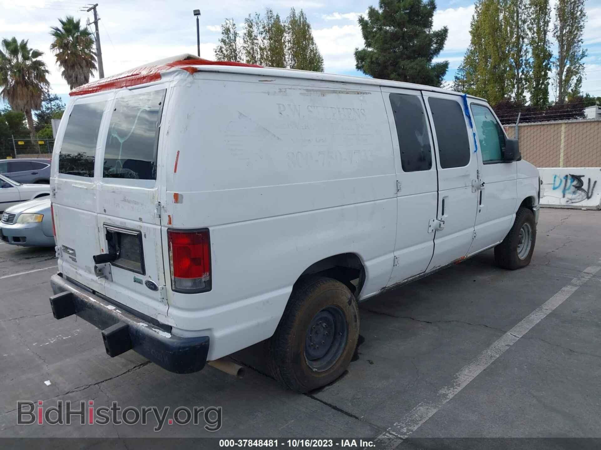 2011 FORD ECONOLINE CARGO VAN - VIN: 1FTNE2EW3BDA92751 - Фото 4
