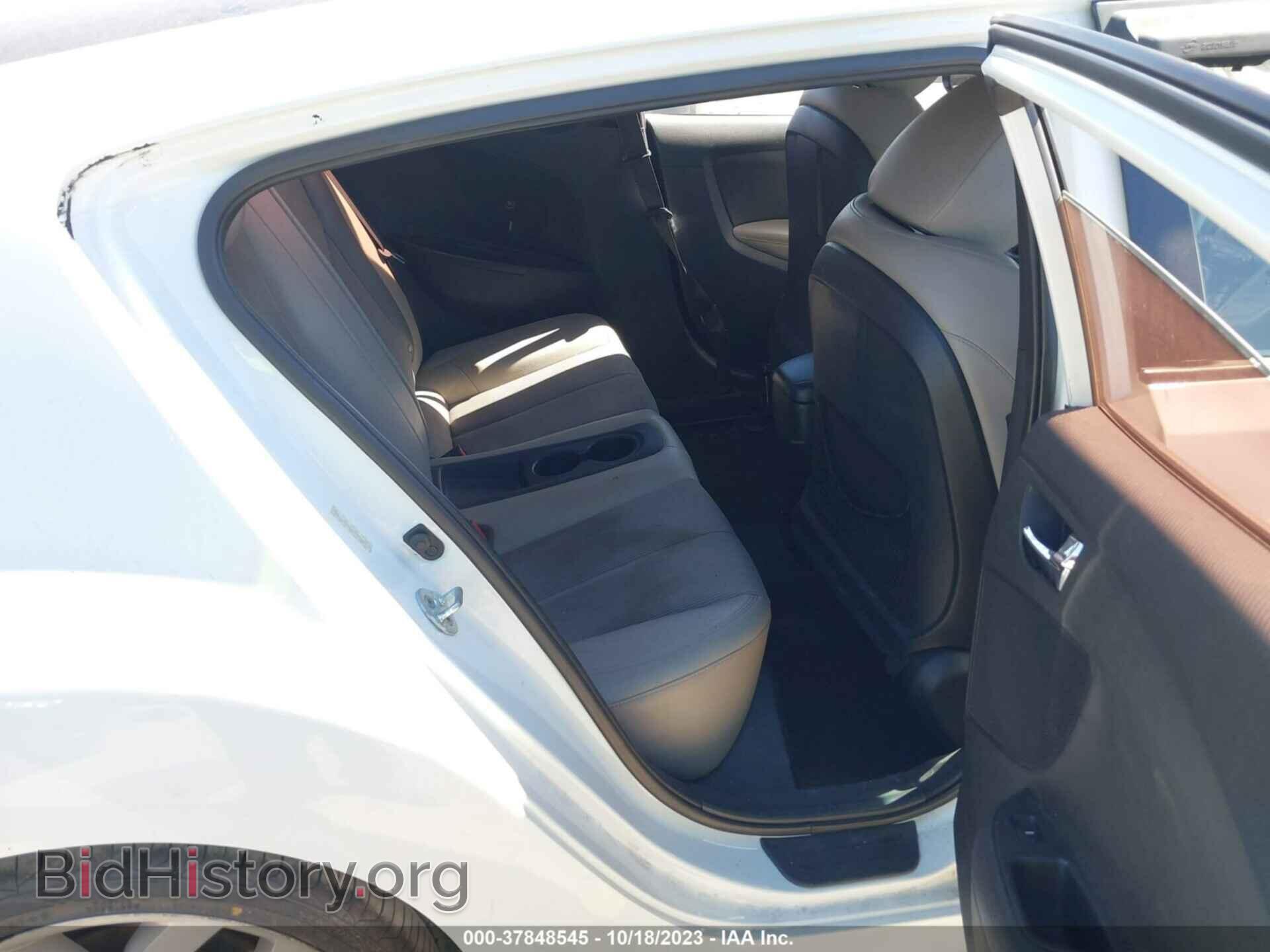 2012 HYUNDAI VELOSTER - VIN: KMHTC6AD2CU081486 - Фото 8