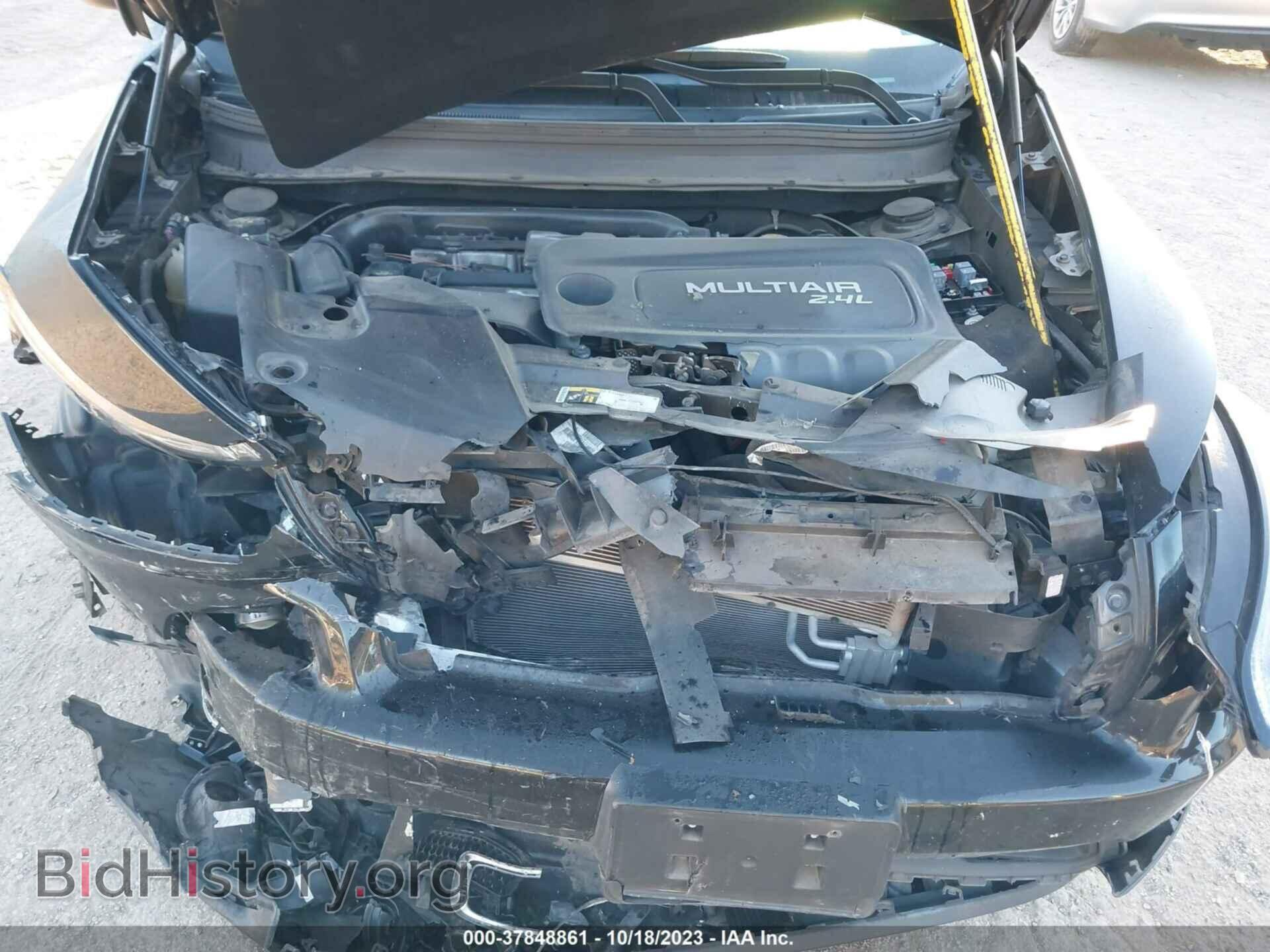 2018 JEEP CHEROKEE - VIN: 1C4PJLLB4JD519976 - Фото 10