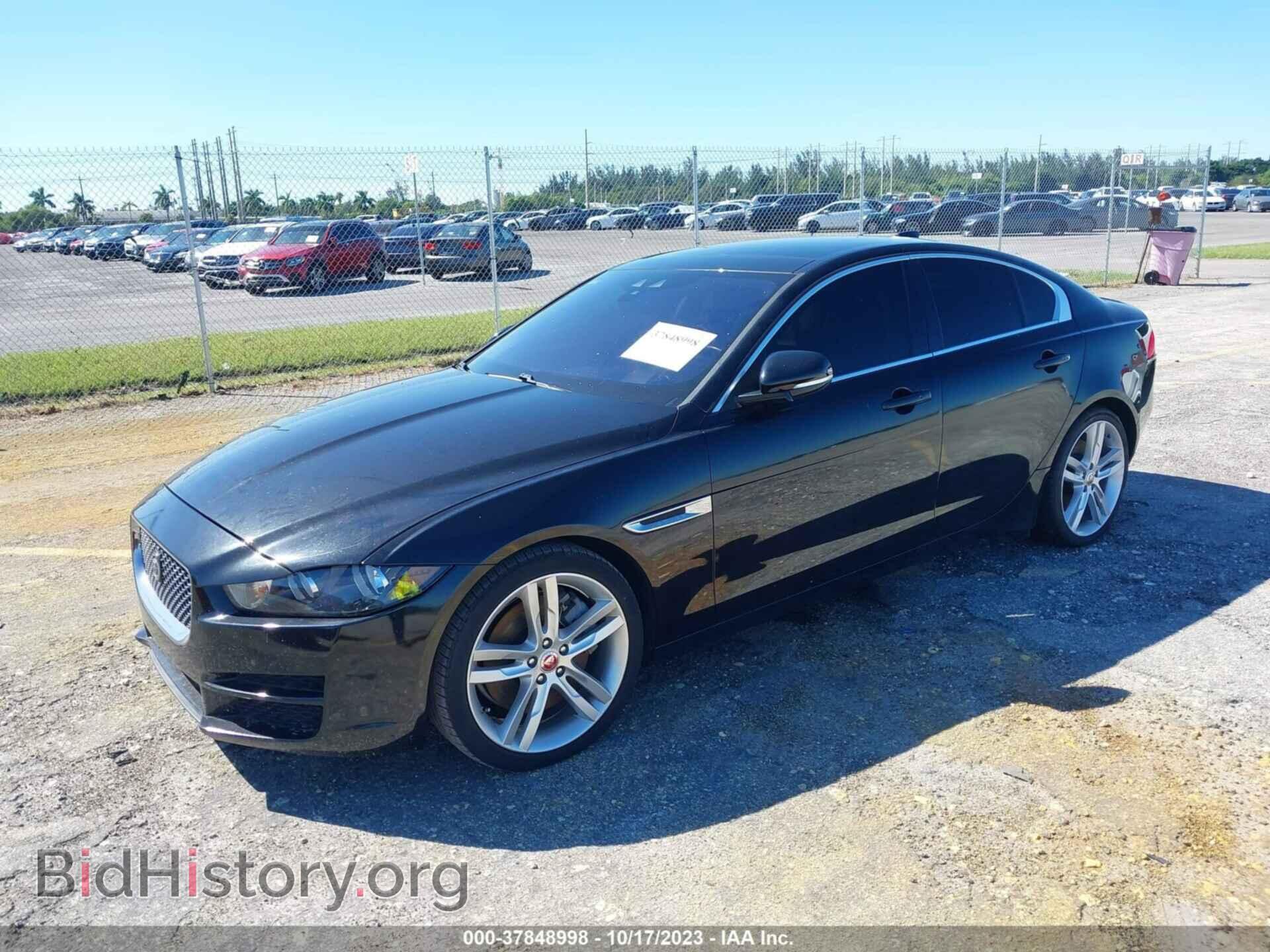2017 JAGUAR XE - VIN: SAJAE4BV1HA977127 - Фото 2