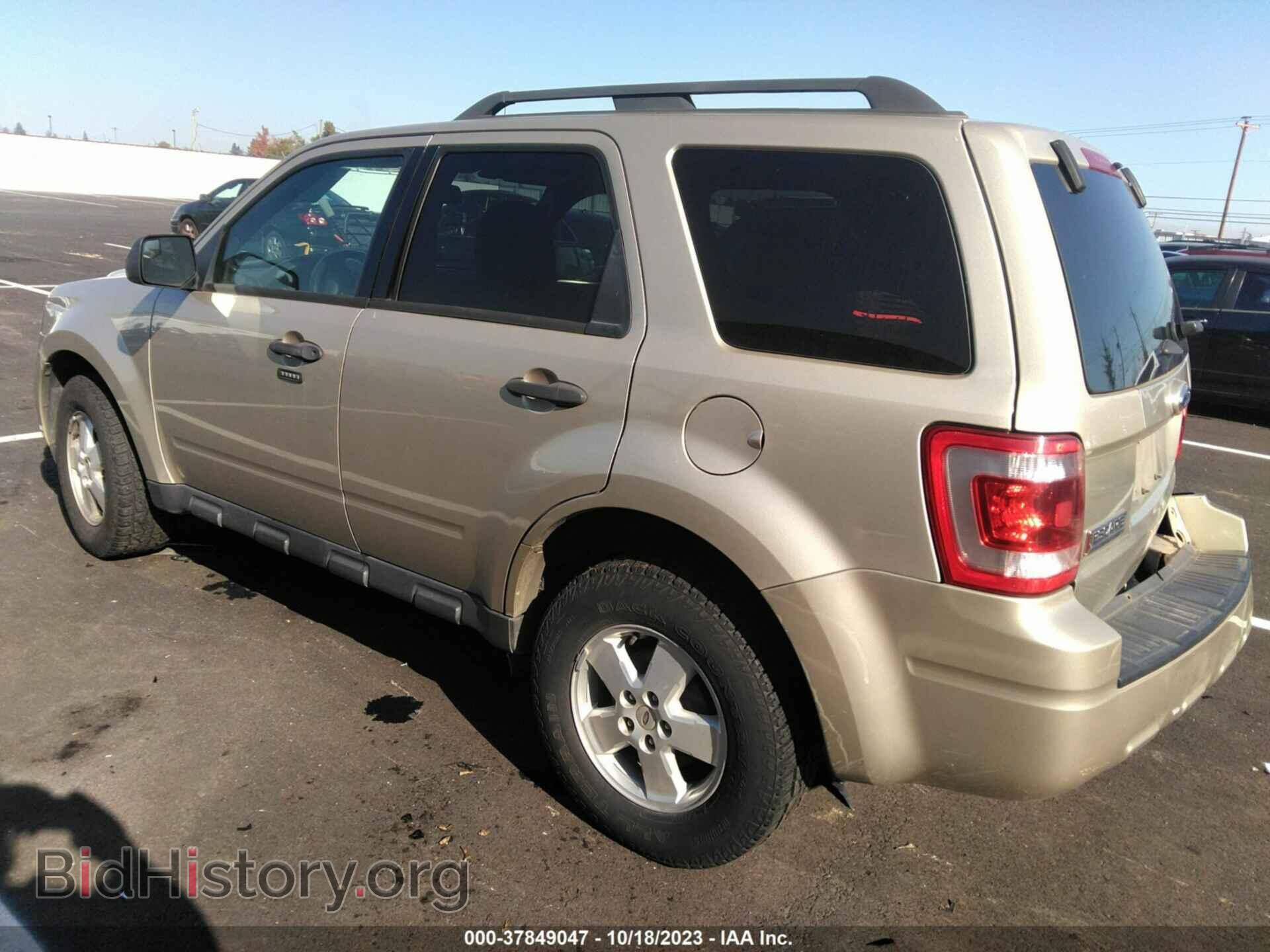 2012 FORD ESCAPE - VIN: 1FMCU9D75CKA85189 - Фото 3
