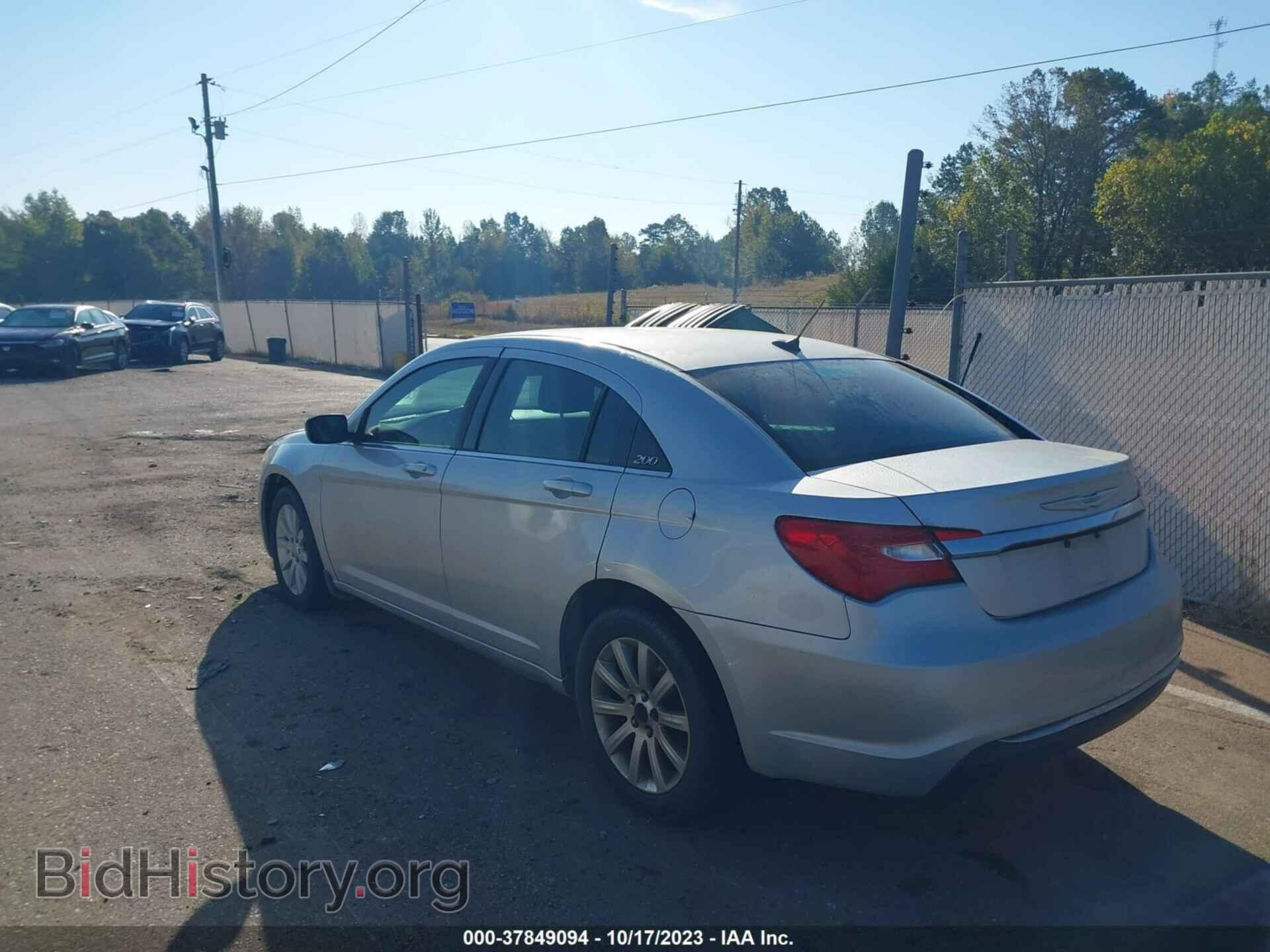 2012 CHRYSLER 200 - VIN: 1C3CCBBB1CN135305 - Фото 3
