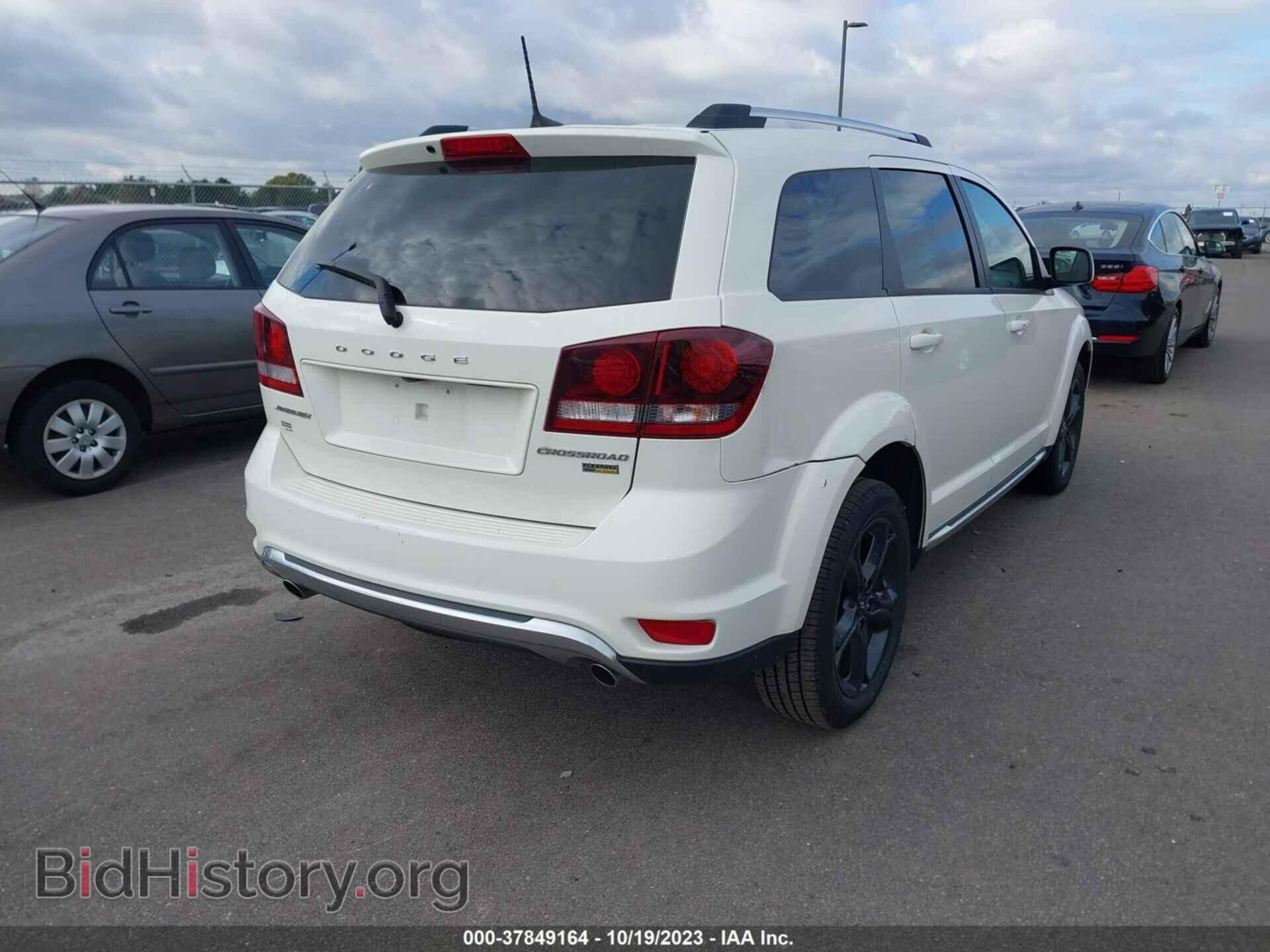 2019 DODGE JOURNEY - VIN: 3C4PDCGG5KT838408 - Фото 4