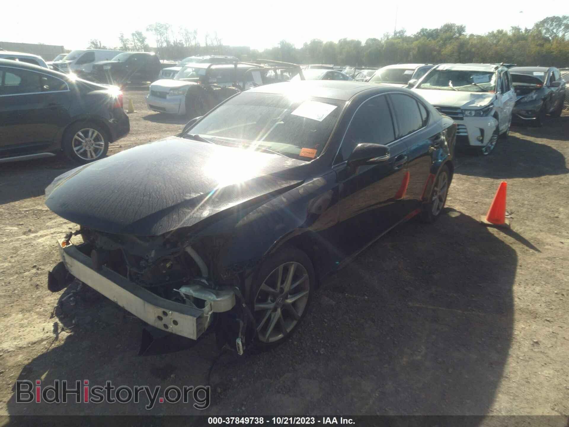 2013 LEXUS IS 250 - VIN: JTHBF5C25D5190726 - Photo 2