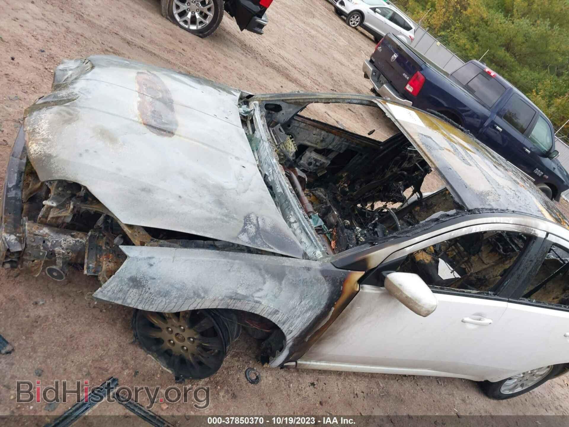 2011 MITSUBISHI GALANT - VIN: 4A32B2FF7BE008996 - Фото 6
