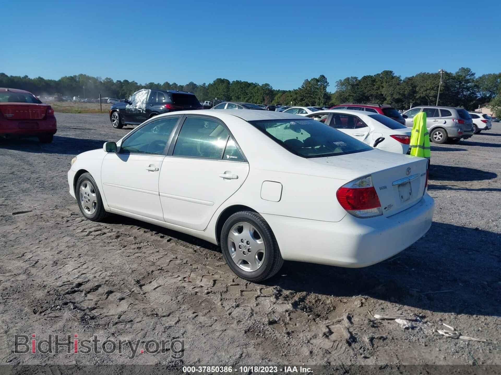 2006 TOYOTA CAMRY - VIN: 4T1BE32K06U725881 - Фото 3