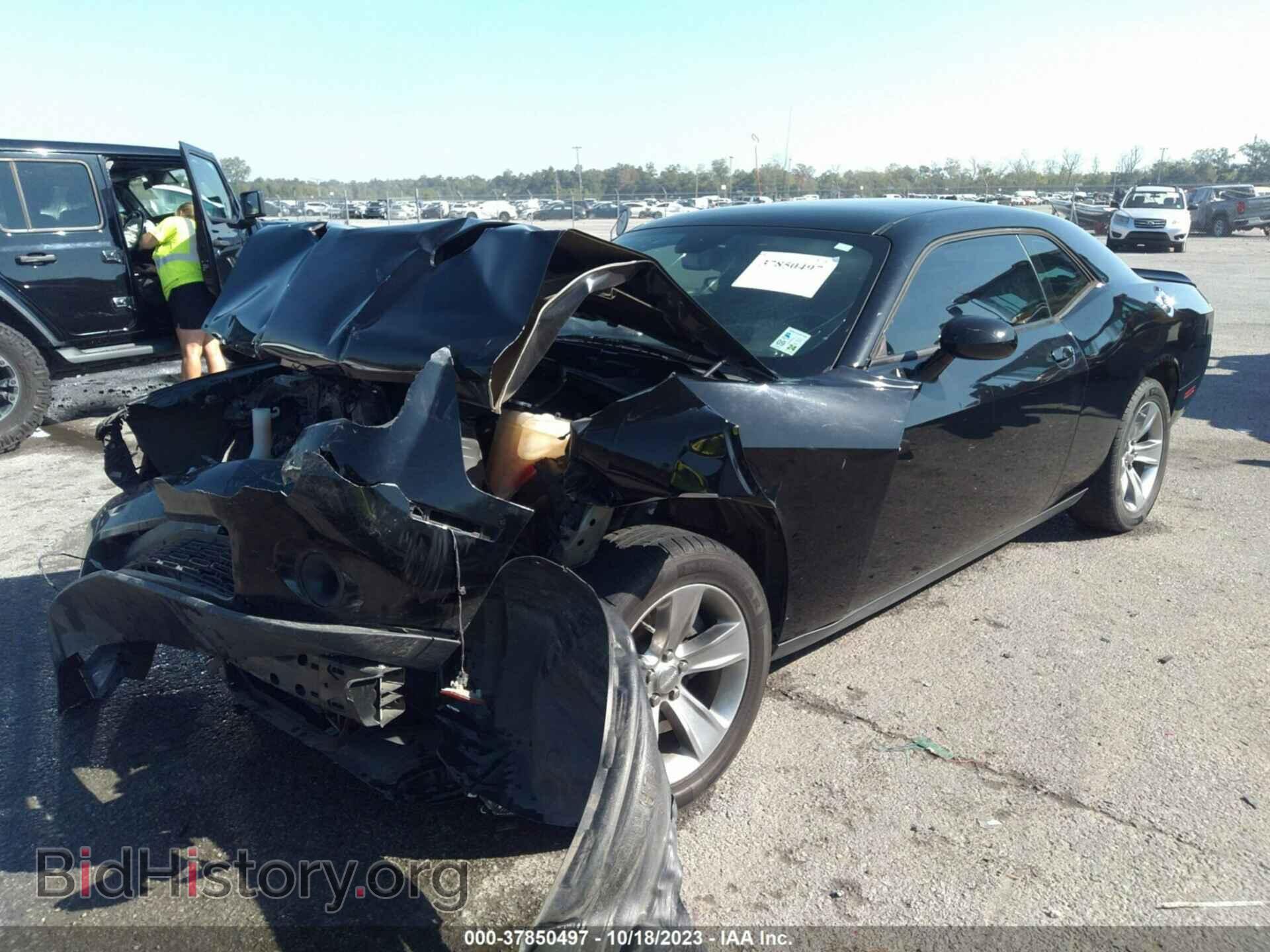 2019 DODGE CHALLENGER - VIN: 2C3CDZAG3KH547171 - Photo 2