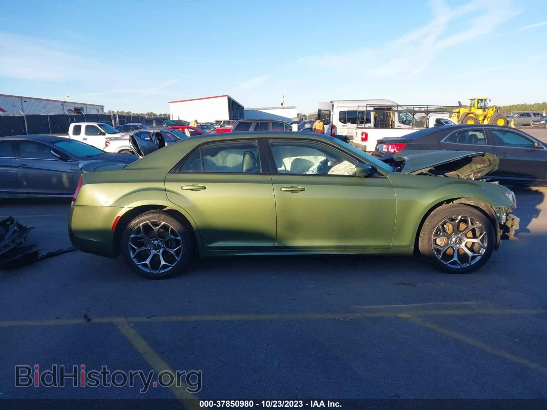 2018 CHRYSLER 300 - VIN: 2C3CCABT6JH202151 - Фото 14