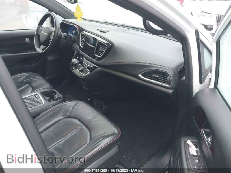 2020 Chrysler PACIFICA (VIN 2C4RC1GG2LR116804) — фото 5 из 16