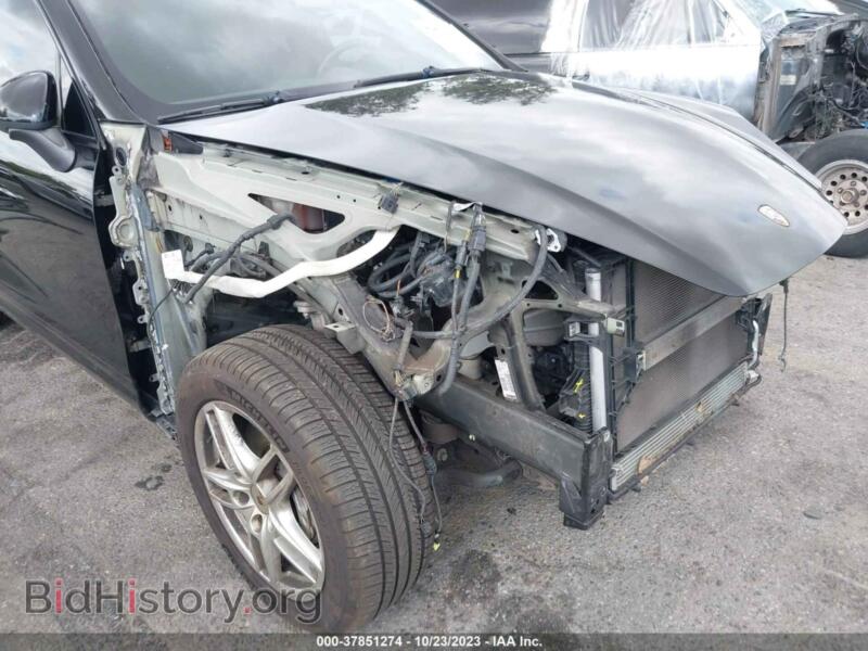 2012 Porsche CAYENNE (VIN WP1AA2A21CLA05156) — photo 6 of 17
