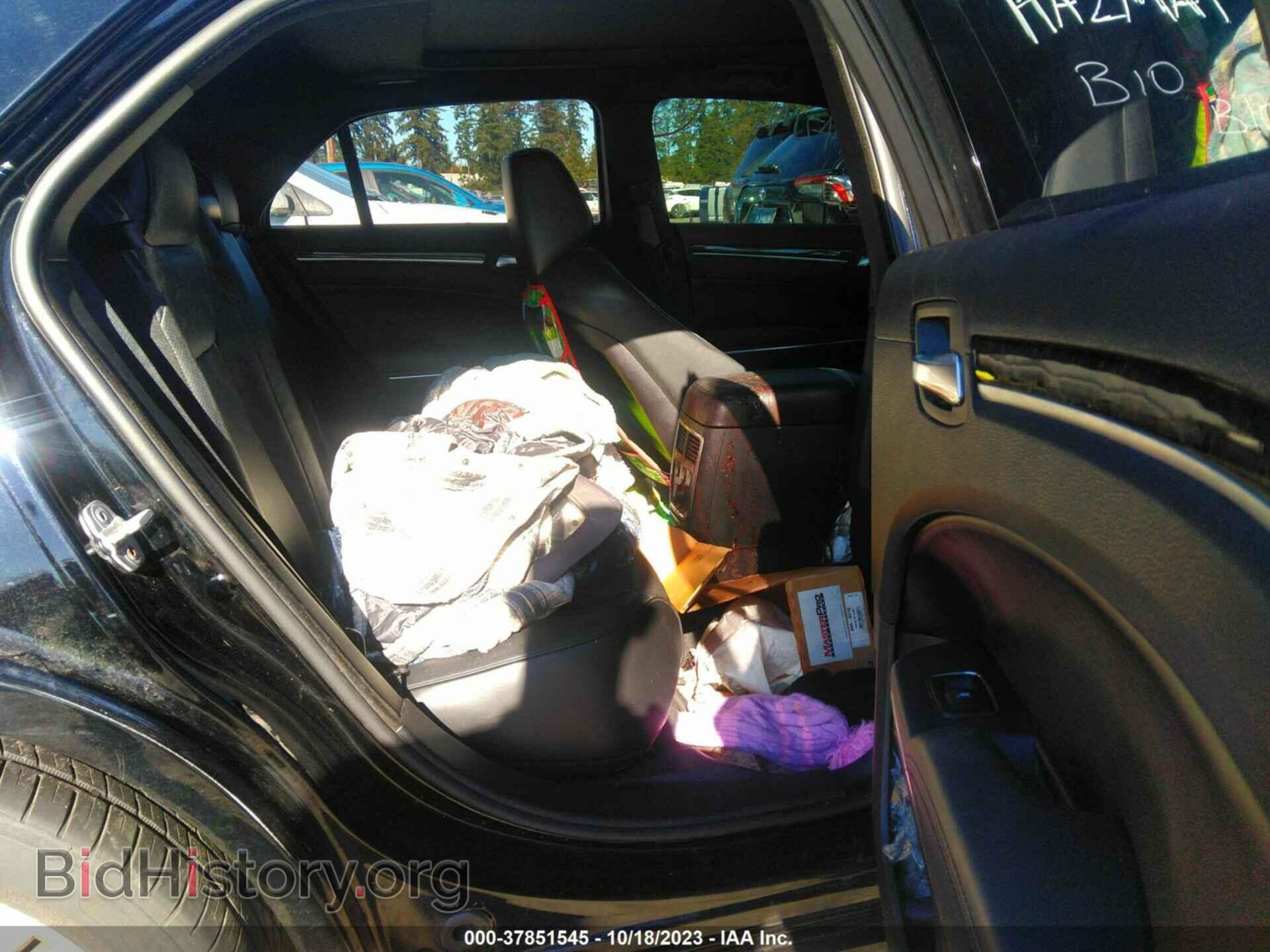 2011 CHRYSLER 300 - VIN: 2C3CA6CTXBH595784 - Фото 8