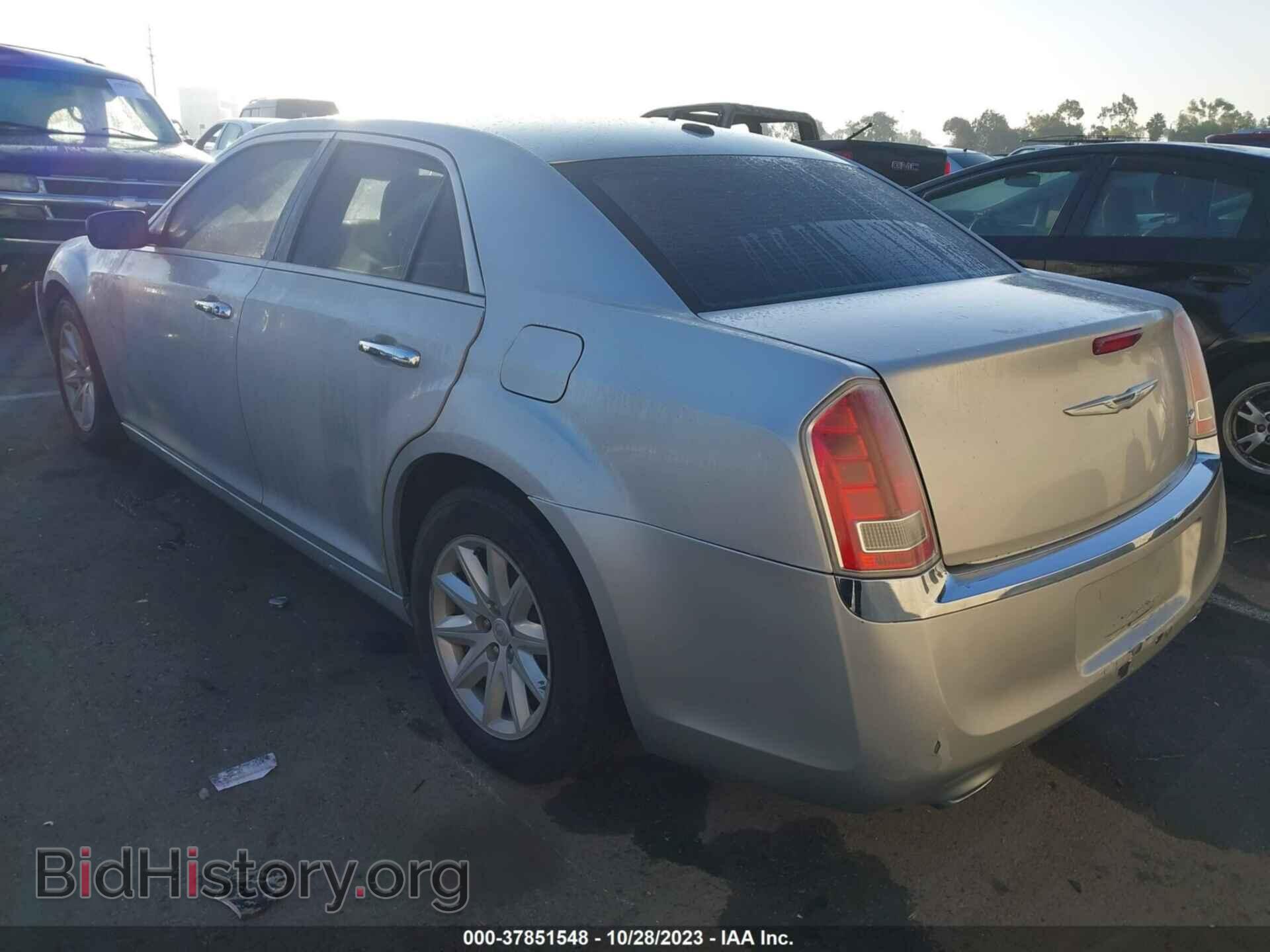 2012 CHRYSLER 300 - VIN: 2C3CCACG1CH221467 - Фото 3