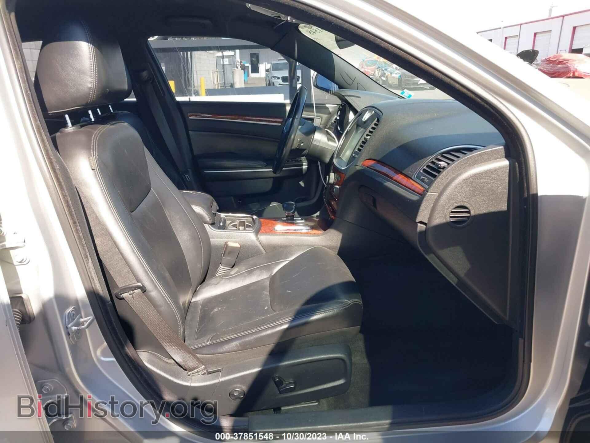 2012 CHRYSLER 300 - VIN: 2C3CCACG1CH221467 - Фото 5