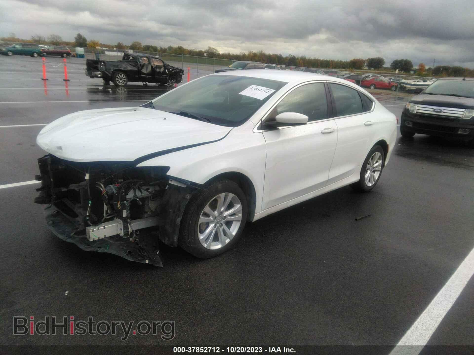 2016 CHRYSLER 200 - VIN: 1C3CCCAB4GN178162 - Фото 2