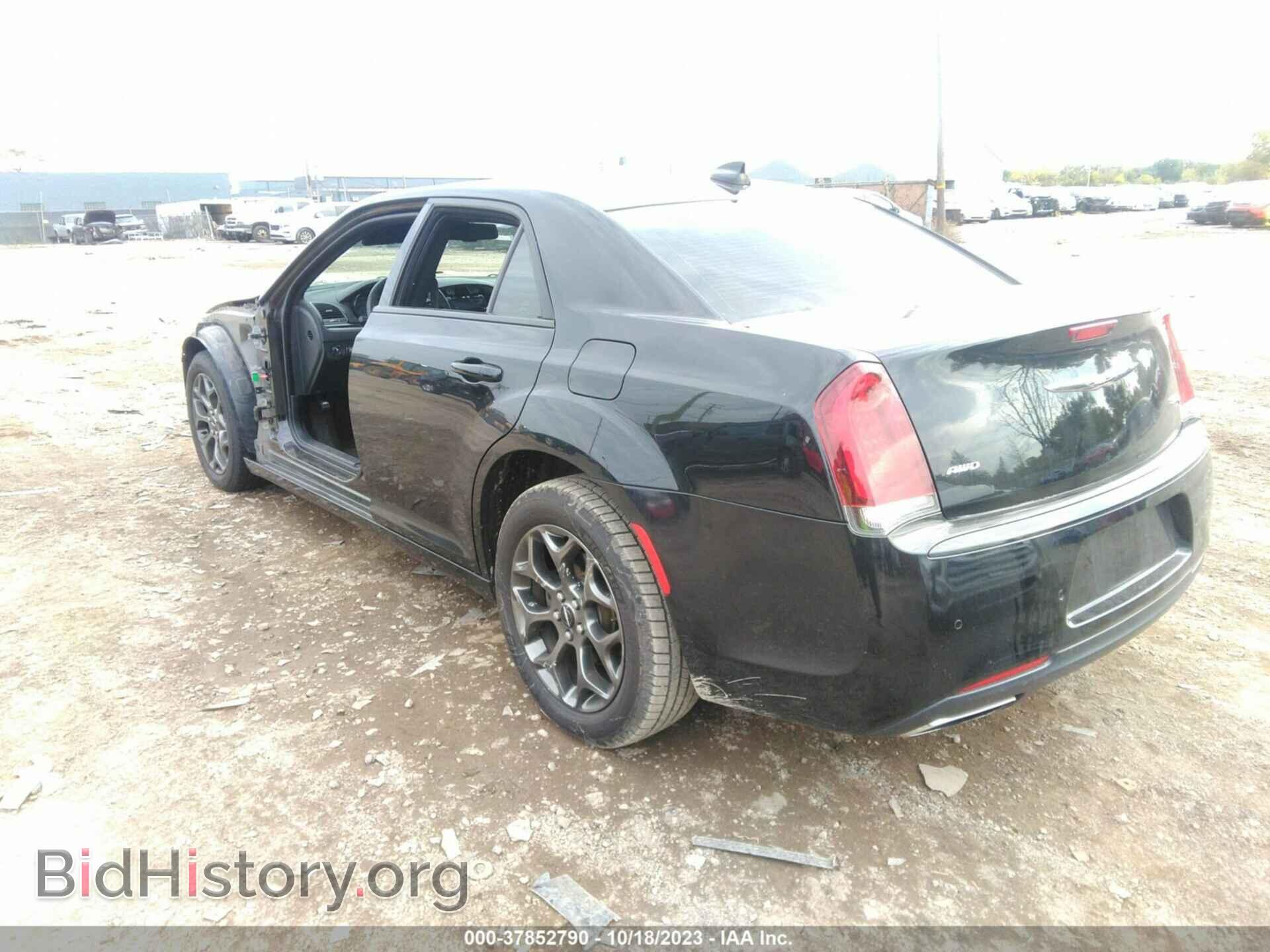 2017 CHRYSLER 300 - VIN: 2C3CCAGG2HH619188 - Фото 3