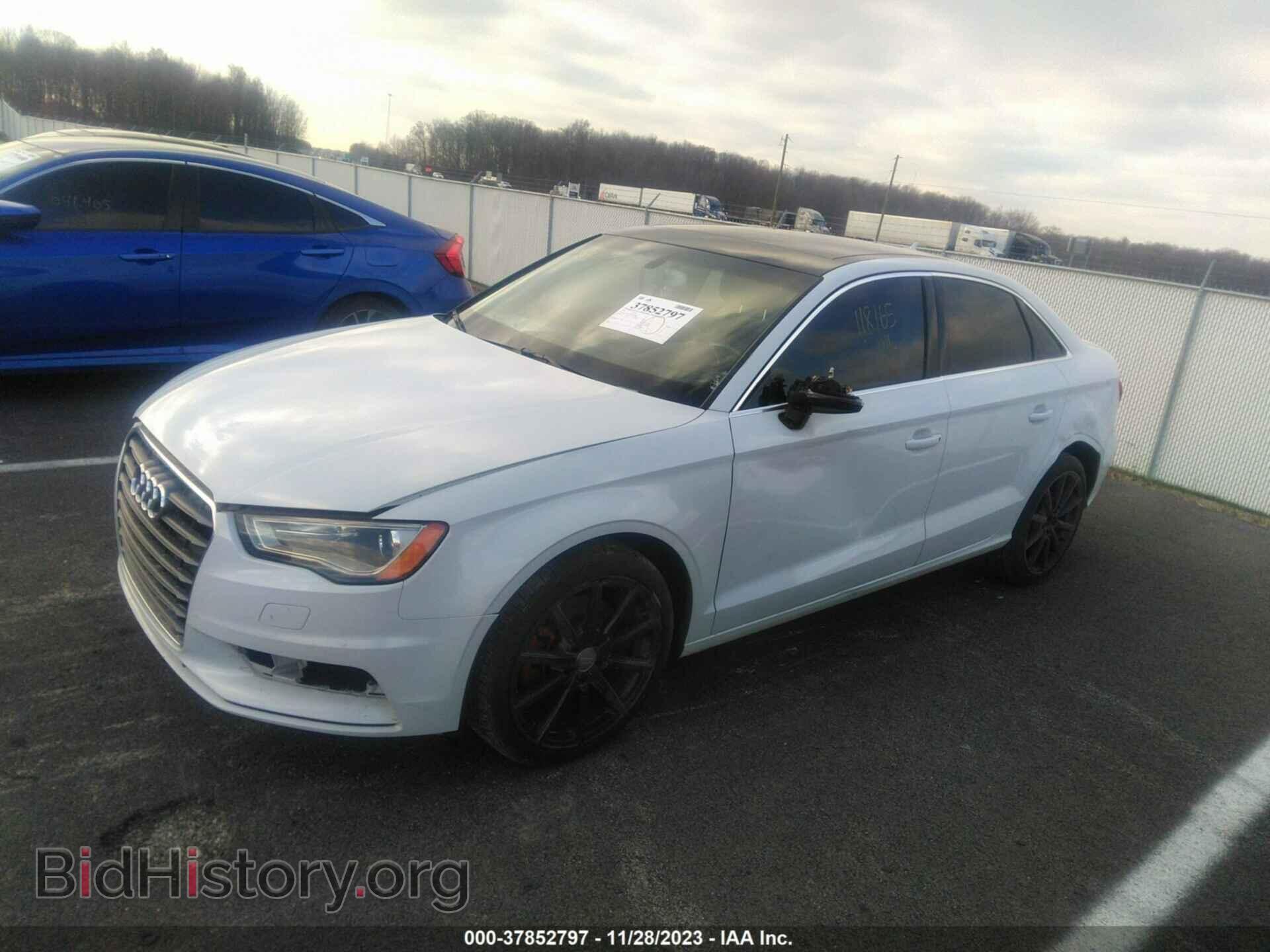 2015 AUDI A3 - VIN: WAUCCGFF6F1010699 - Фото 2