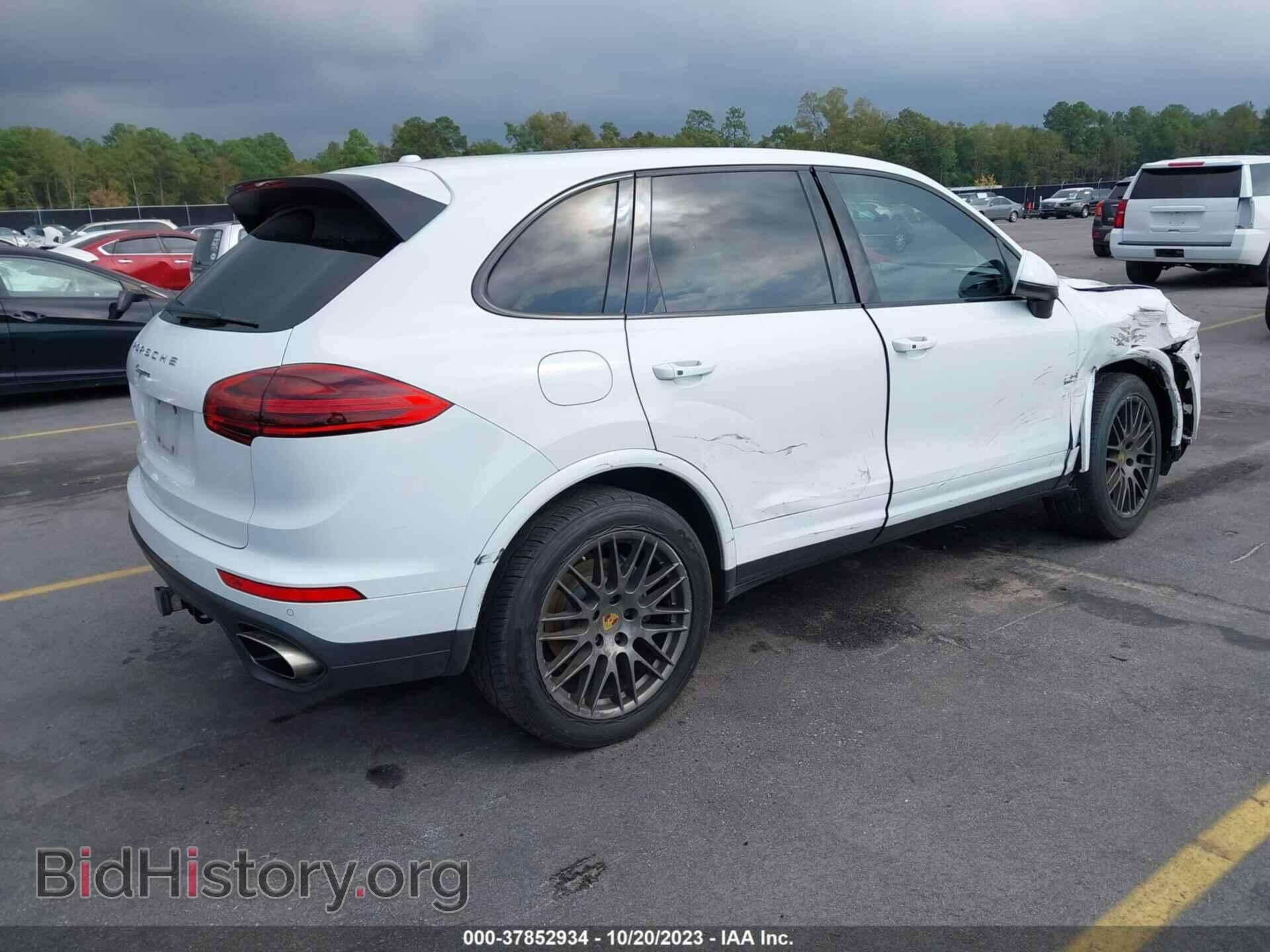 2017 PORSCHE CAYENNE - VIN: WP1AA2A27HKA88279 - Фото 4