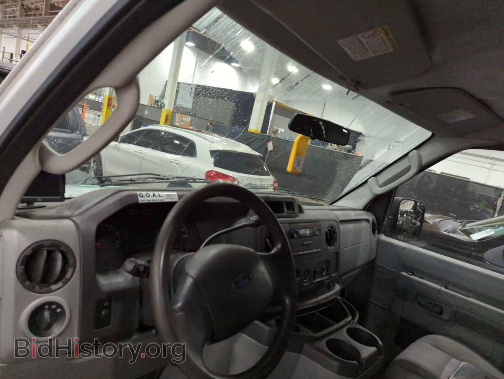 2011 FORD ECONOLINE CARGO VAN - VIN: 1FTNE2EL8BDB35275 - Фото 8