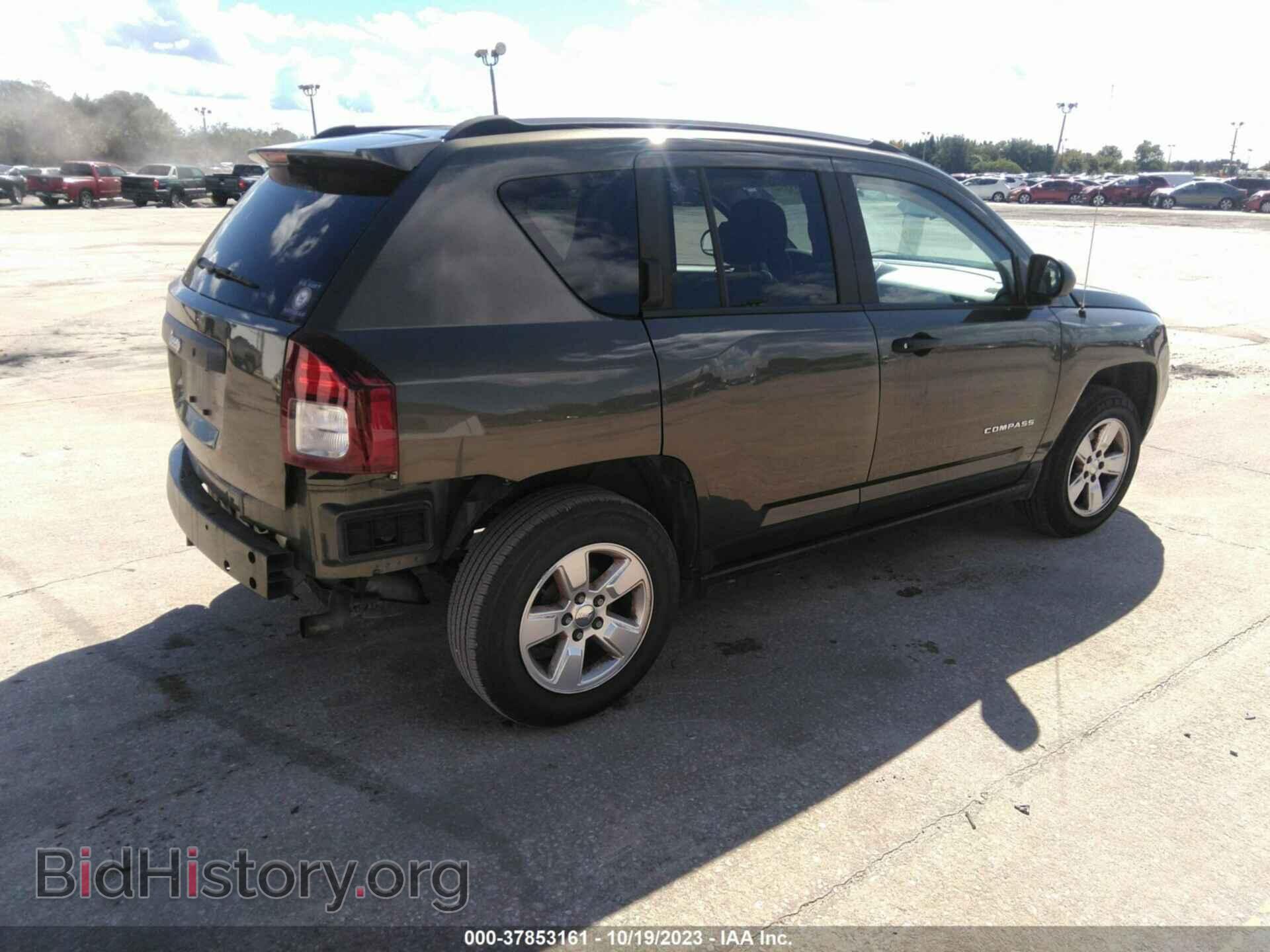 2015 JEEP COMPASS - VIN: 1C4NJCBA2FD373147 - Photo 4