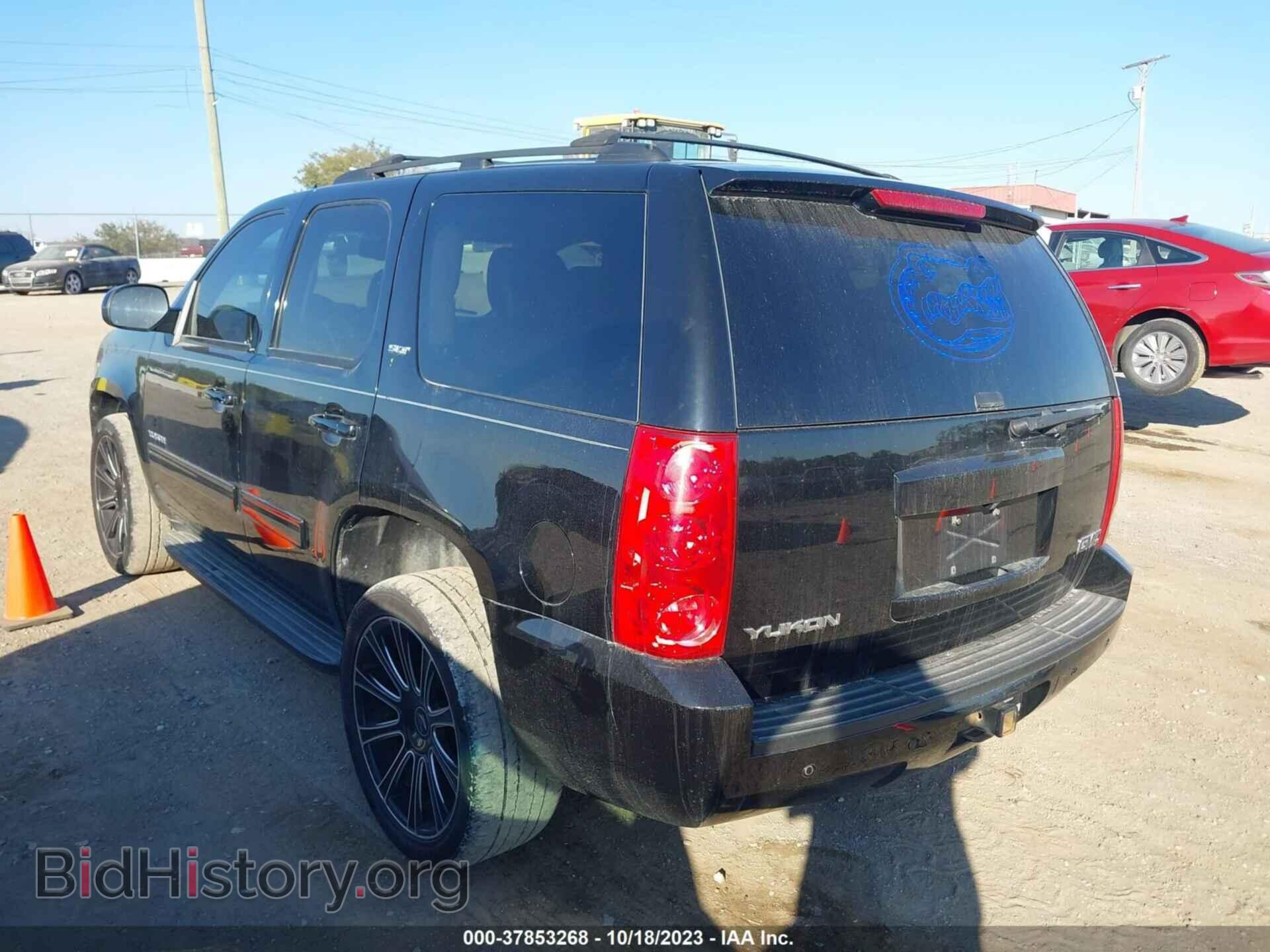 2013 GMC YUKON - VIN: 1GKS1CE08DR266761 - Фото 3