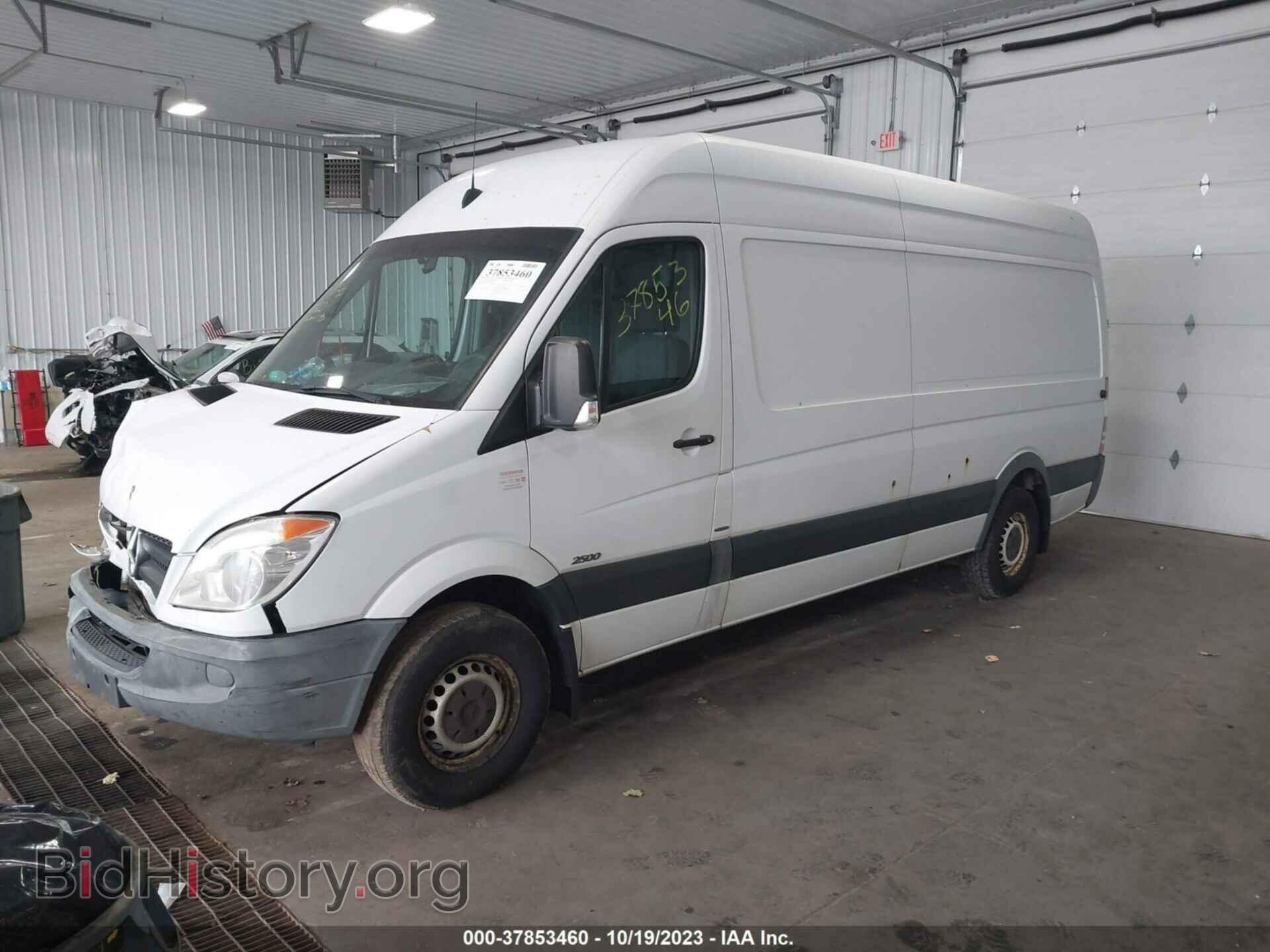 2012 MERCEDES-BENZ SPRINTER CARGO VANS - VIN: WD3PE8CC1C5631300 - Фото 2