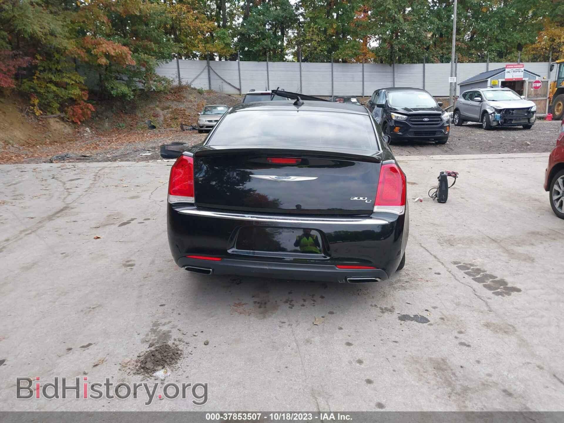 2017 CHRYSLER 300 - VIN: 2C3CCAEG0HH552139 - Фото 17