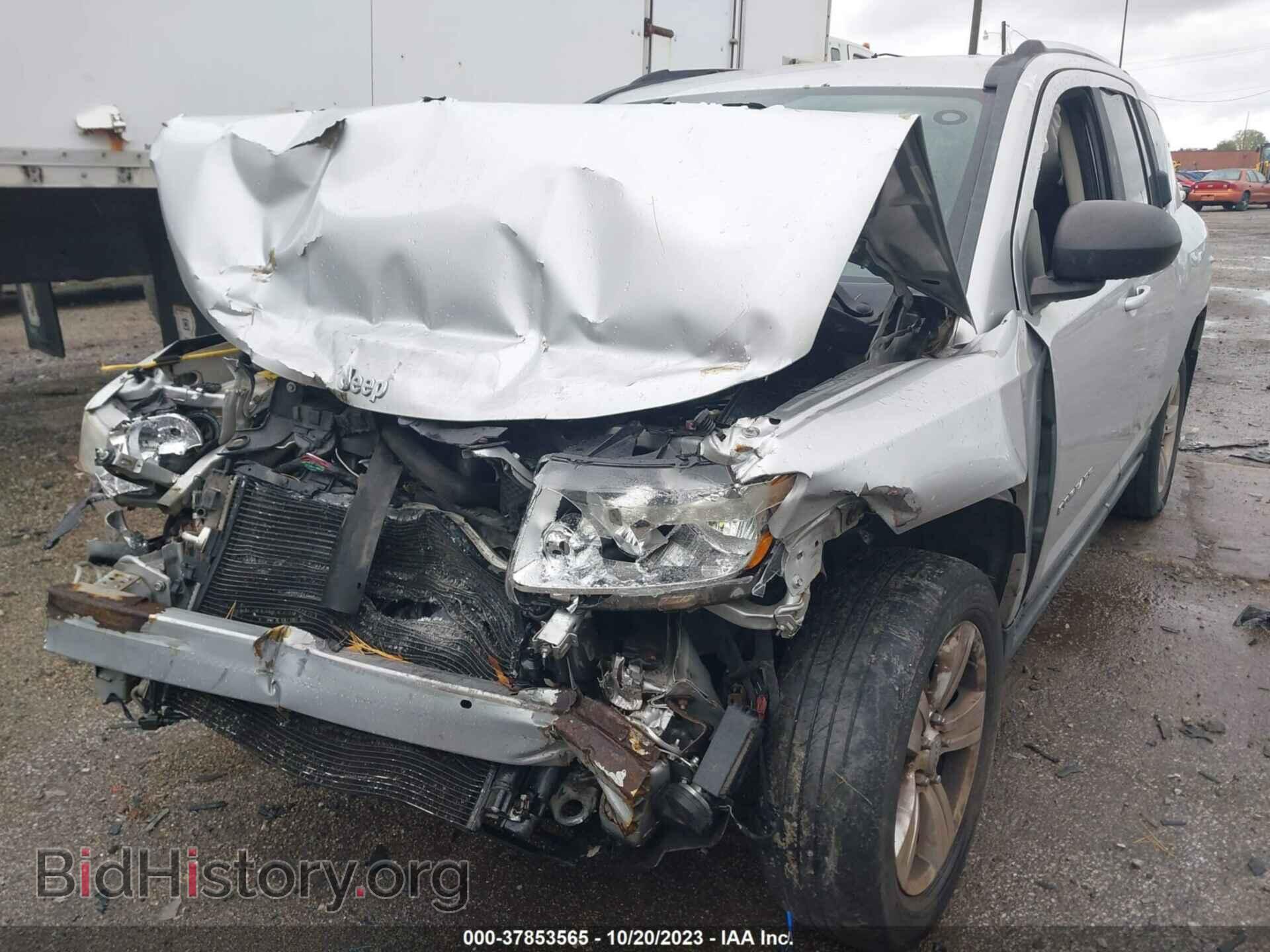 2011 JEEP COMPASS - VIN: 1J4NF1FB7BD159235 - Photo 6