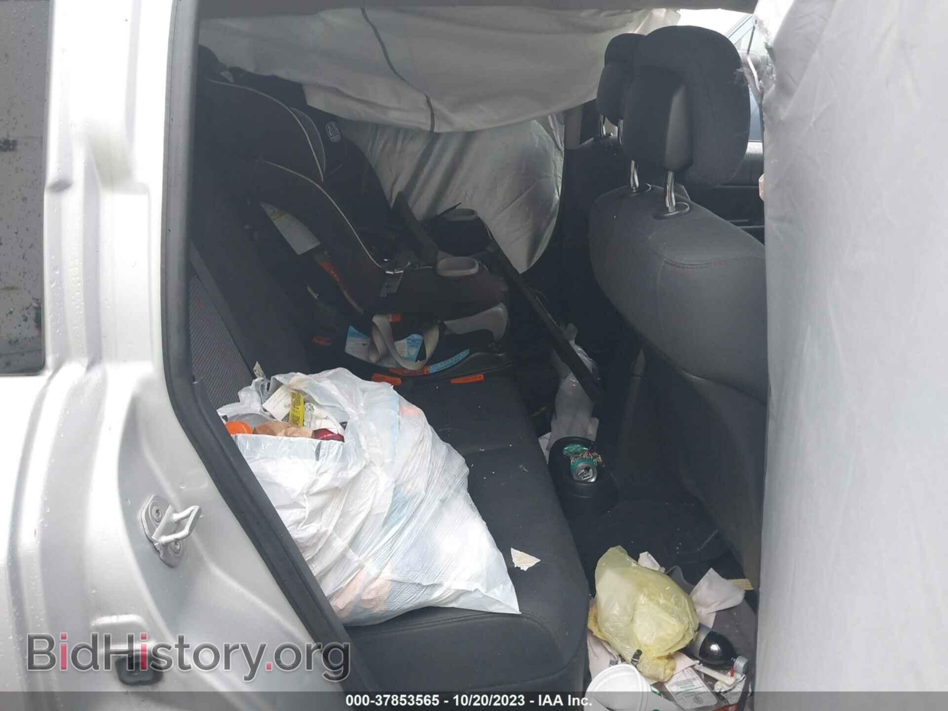 2011 JEEP COMPASS - VIN: 1J4NF1FB7BD159235 - Photo 8