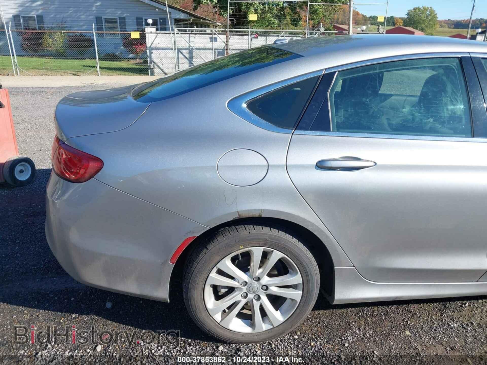 2015 CHRYSLER 200 - VIN: 1C3CCCAB0FN591341 - Фото 6