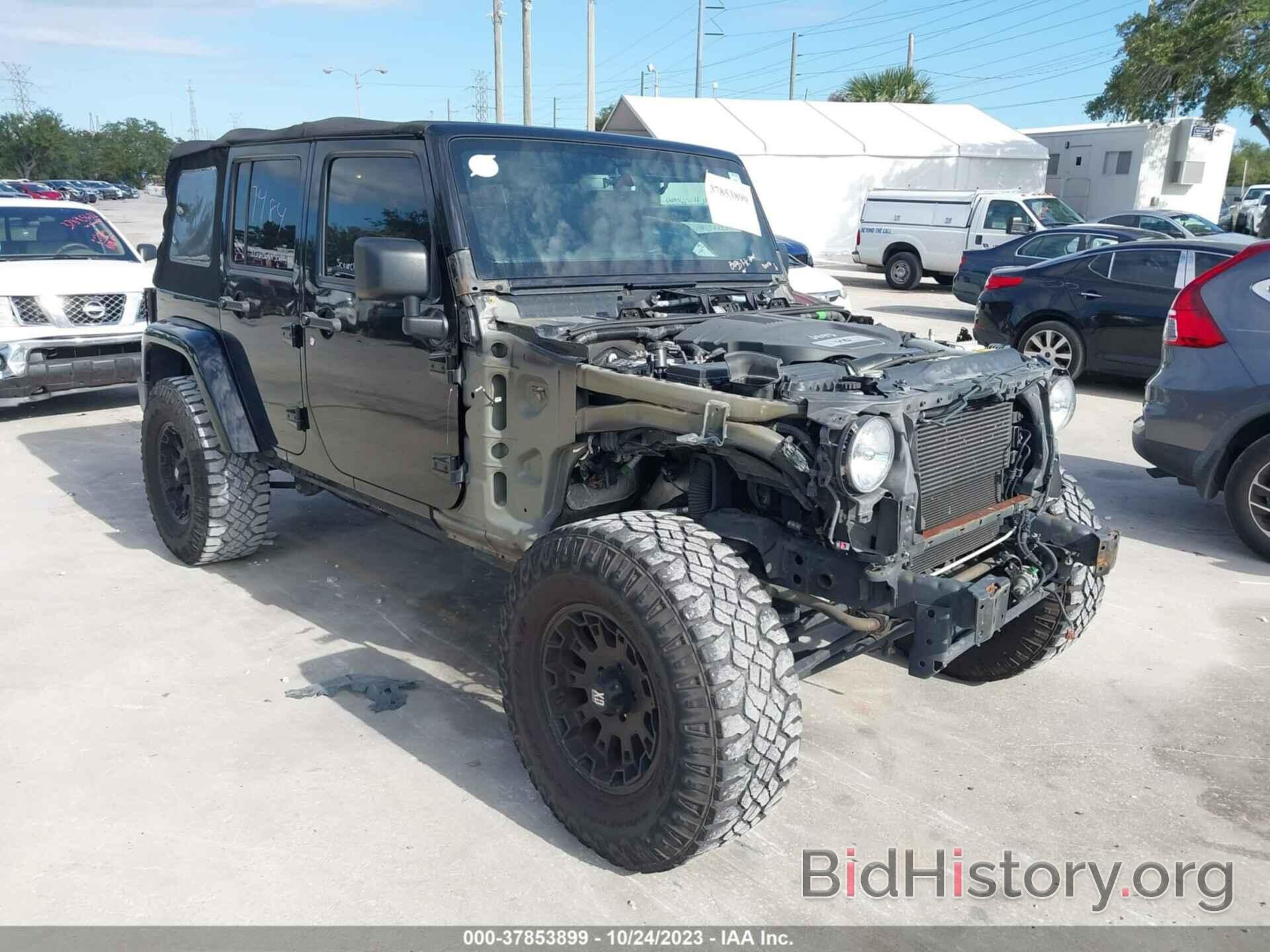 Photo 1C4BJWEG9FL623073 - JEEP WRANGLER UNLIMITED 2015