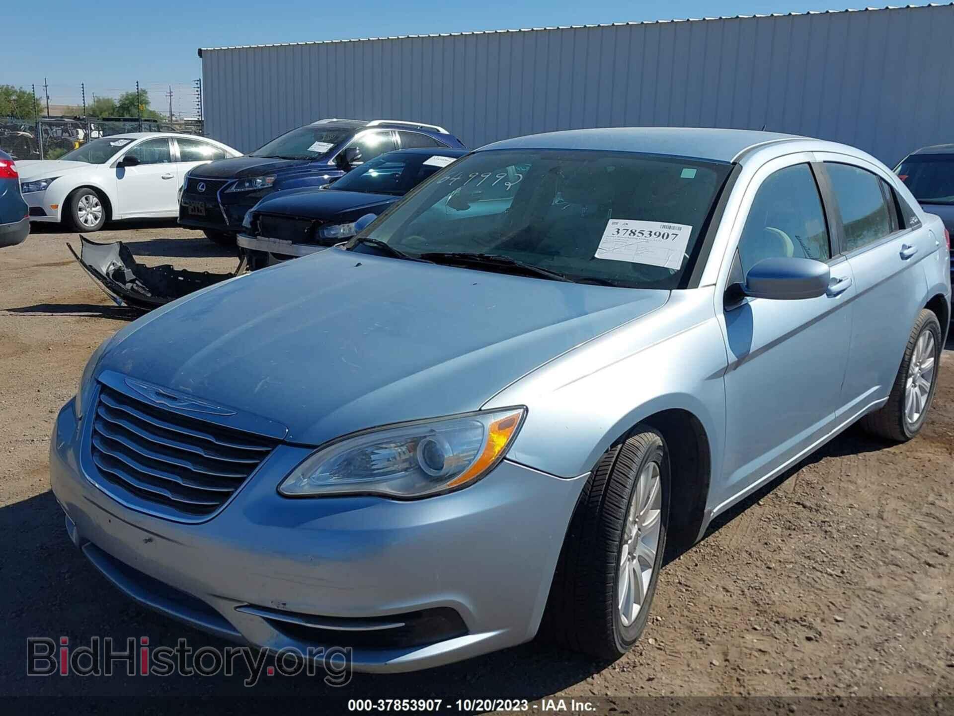 2013 CHRYSLER 200 - VIN: 1C3CCBBB6DN649992 - Photo 2