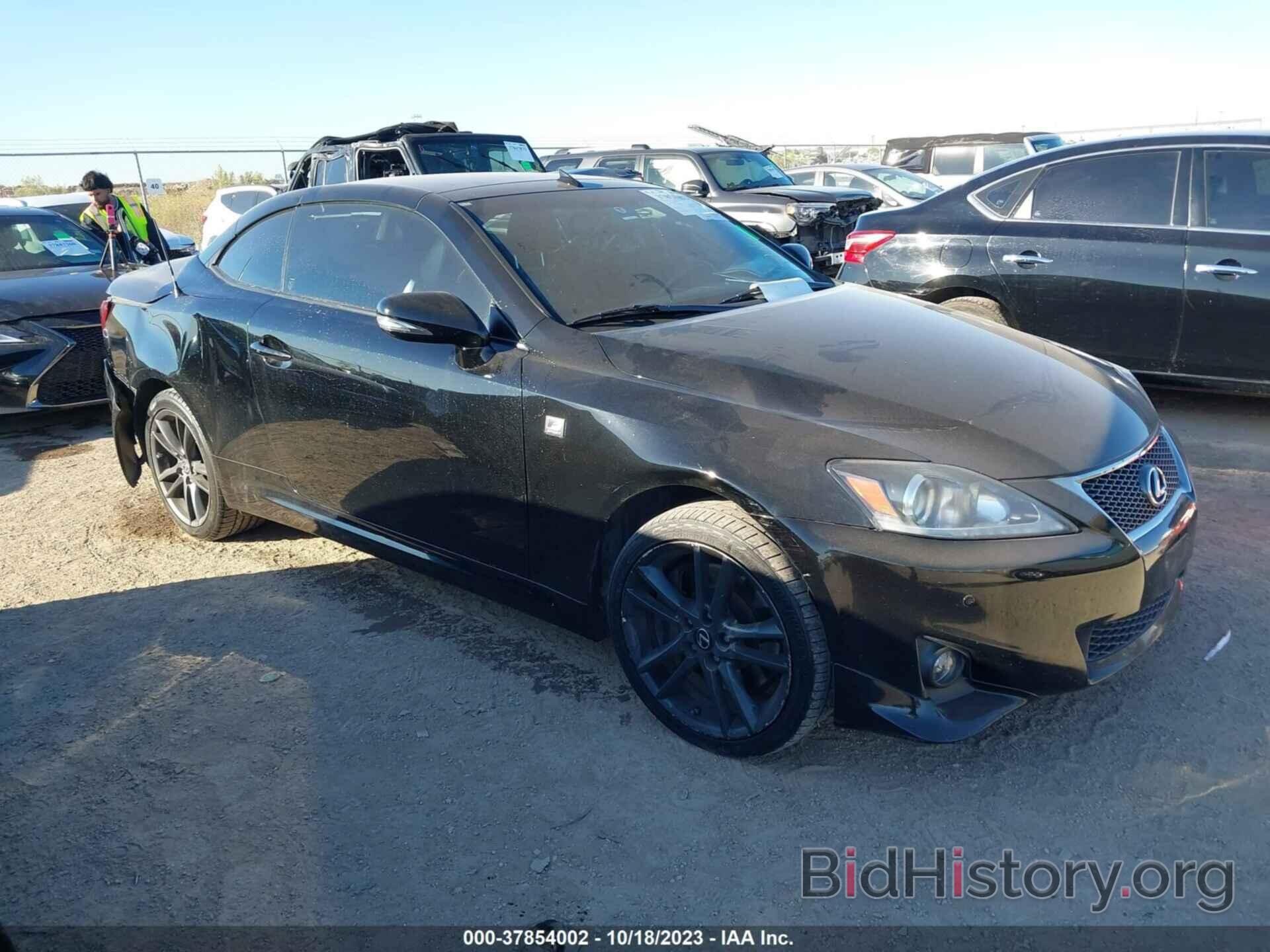 Photo JTHFE2C20D2508949 - LEXUS IS 350C 2013