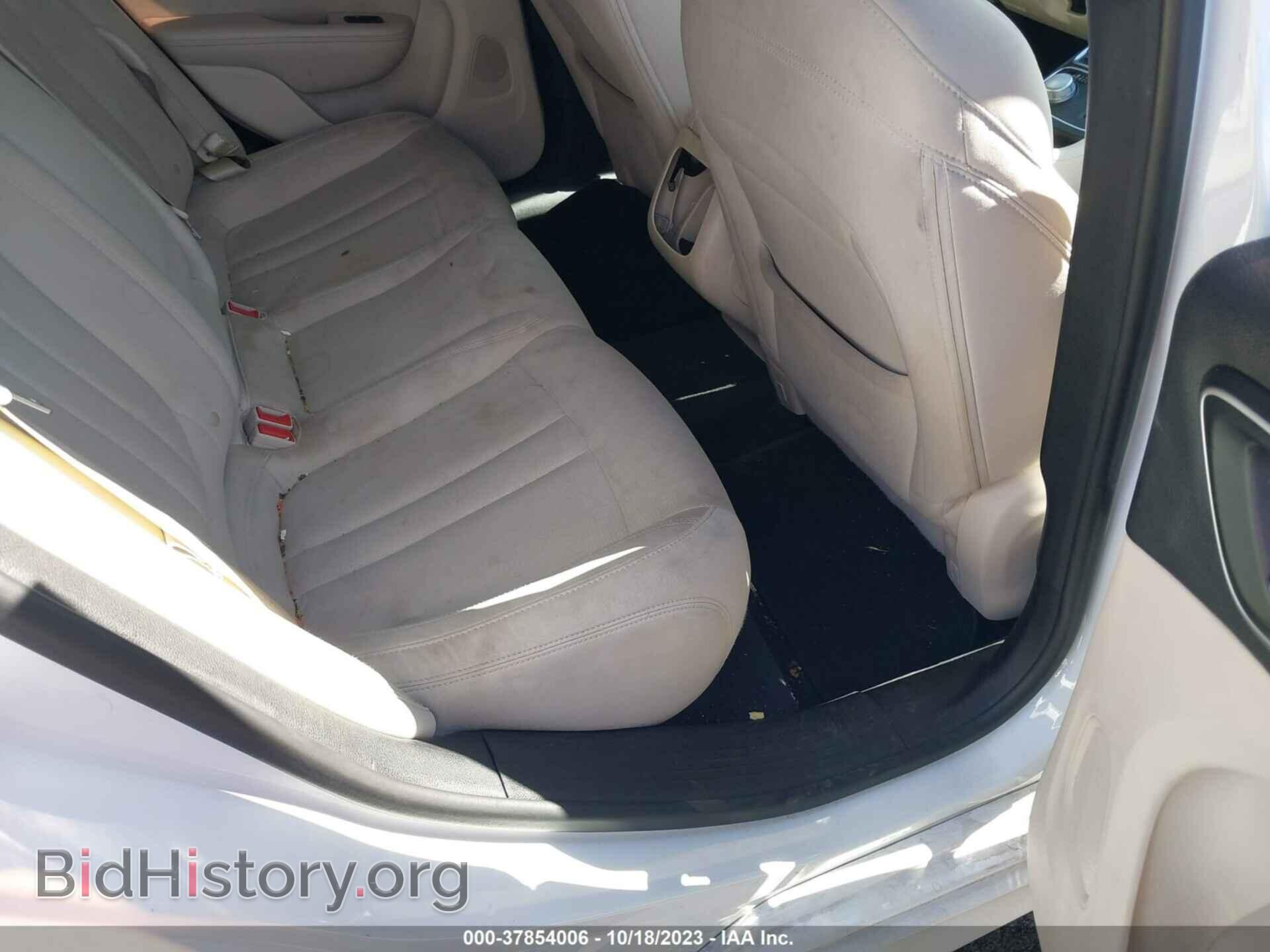 2015 CHRYSLER 200 - VIN: 1C3CCCAB2FN661065 - Фото 8