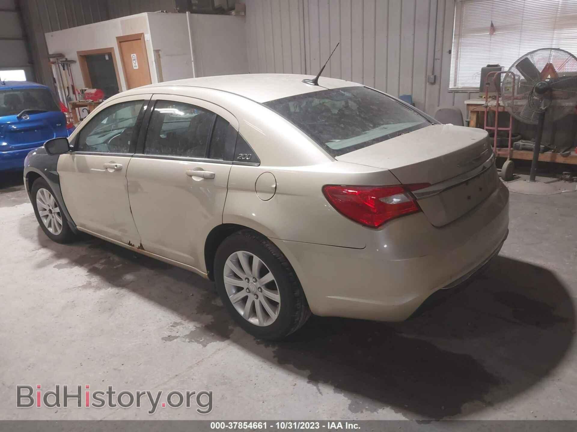 2011 CHRYSLER 200 - VIN: 1C3BC1FB1BN514187 - Фото 3