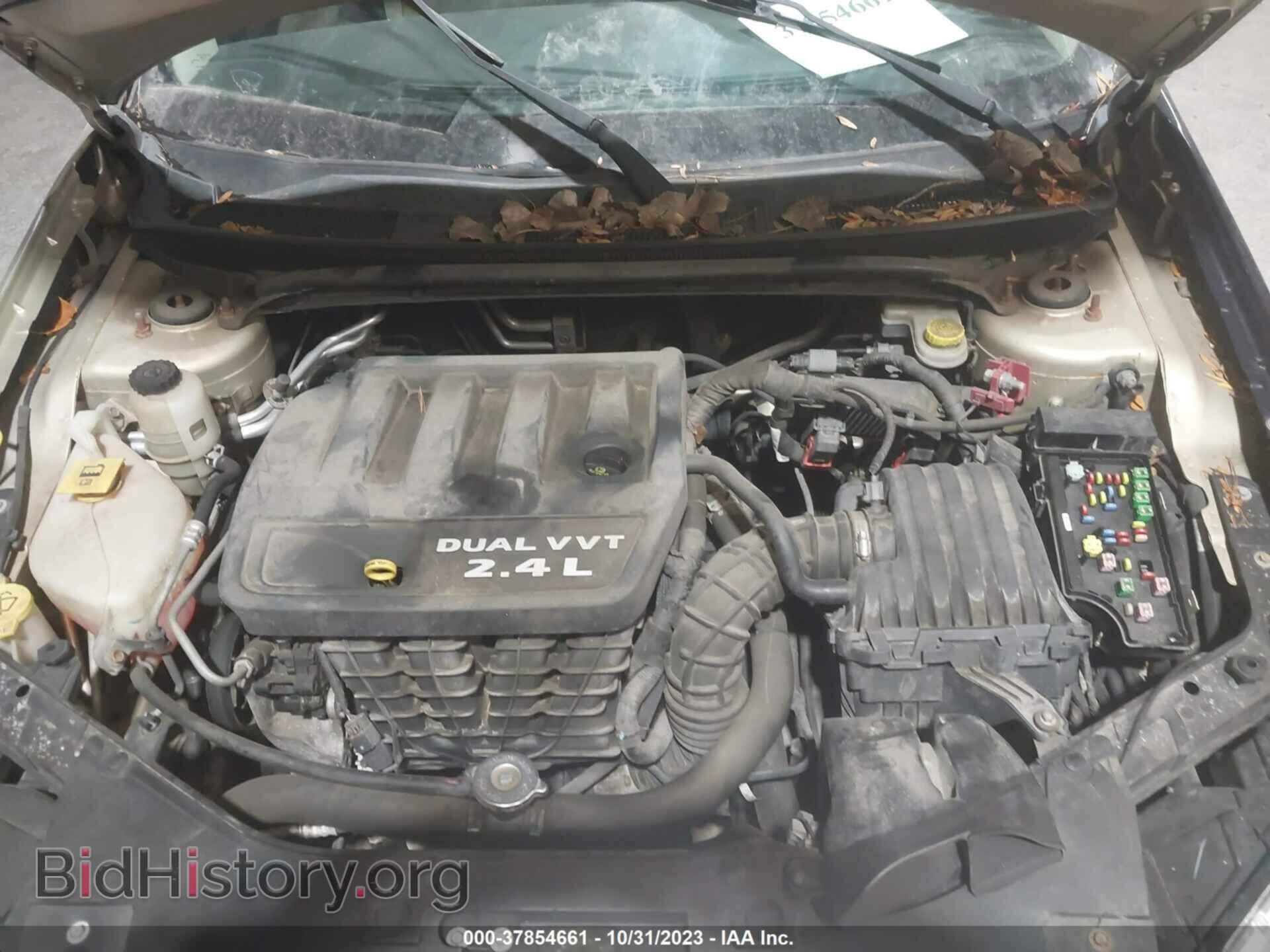 2011 CHRYSLER 200 - VIN: 1C3BC1FB1BN514187 - Фото 10