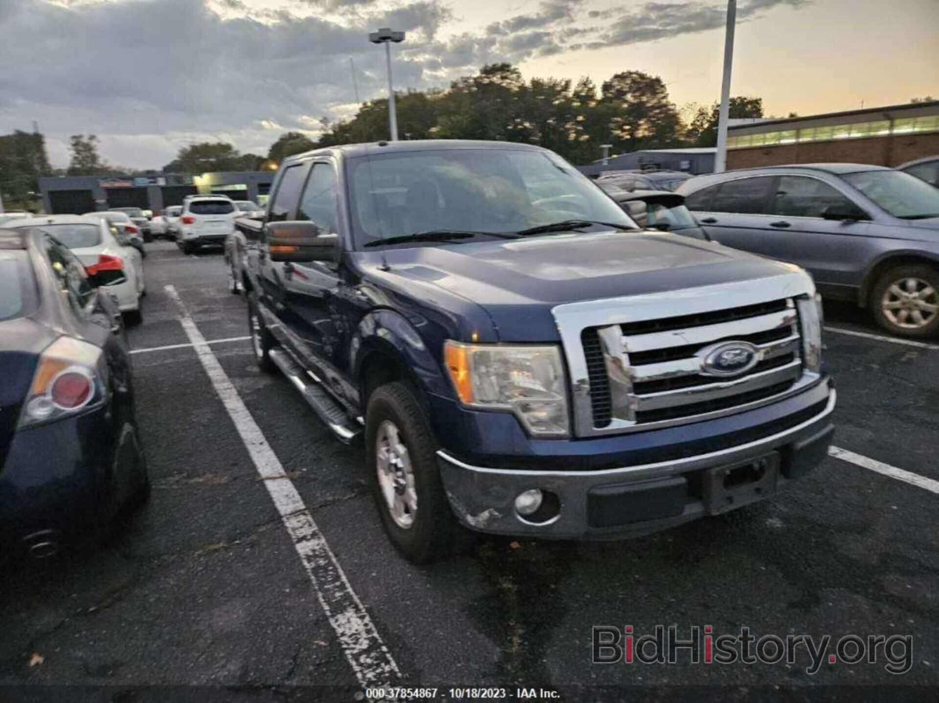 Photo 1FTFW1CF3BFB80461 - FORD F150 2011